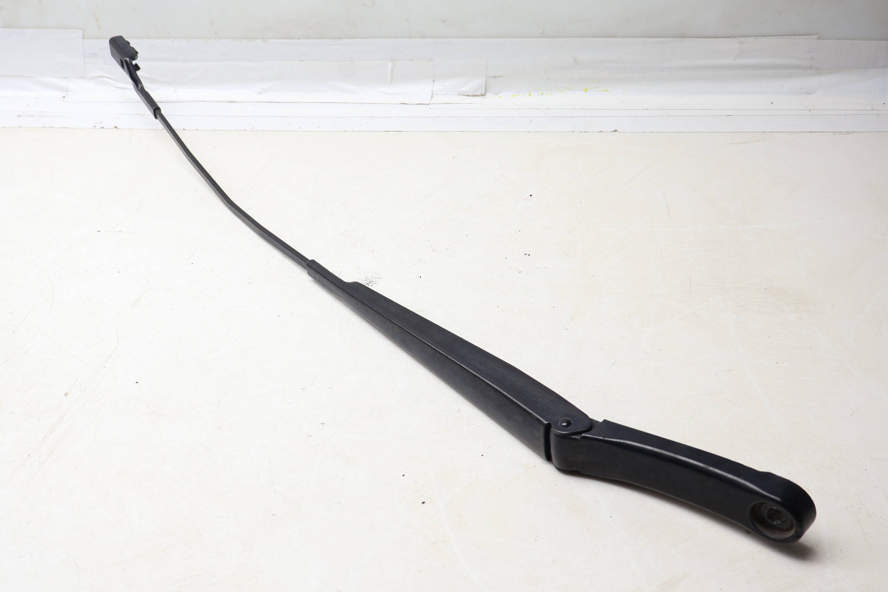 Windshield Wiper Arm 5GM955410