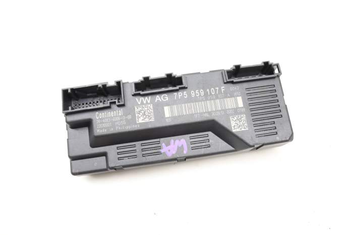 Porsche Tailgate / Trunk Control Module (Cayenne) 7P5959107F