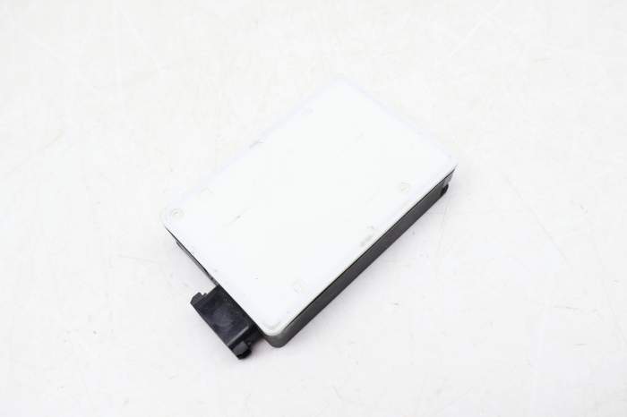 Blind Spot Detection Sensor / Module 0009054907 main product photo