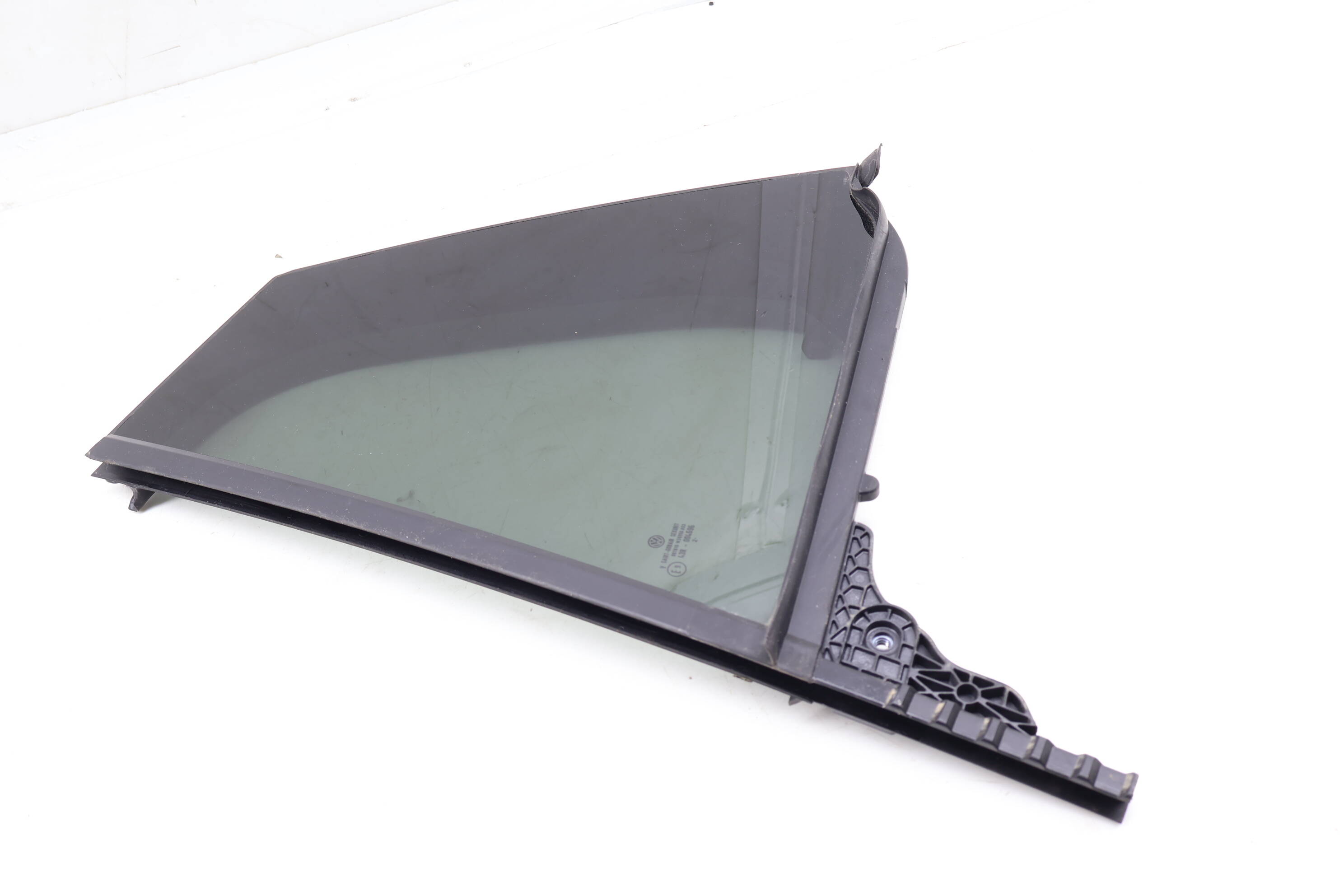 Door / Window Glass (Fixed) 11A845213E