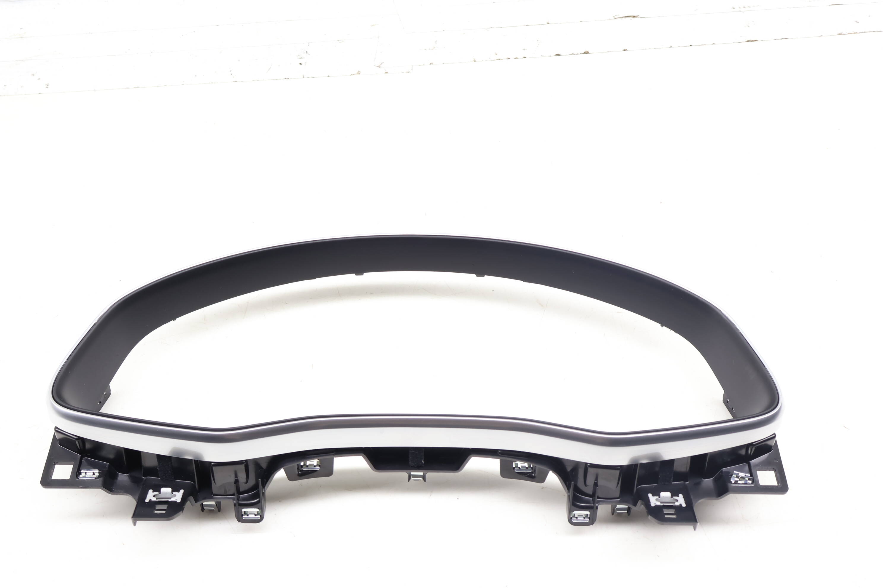 Instrument Cluster Trim / Bezel 4M8857116