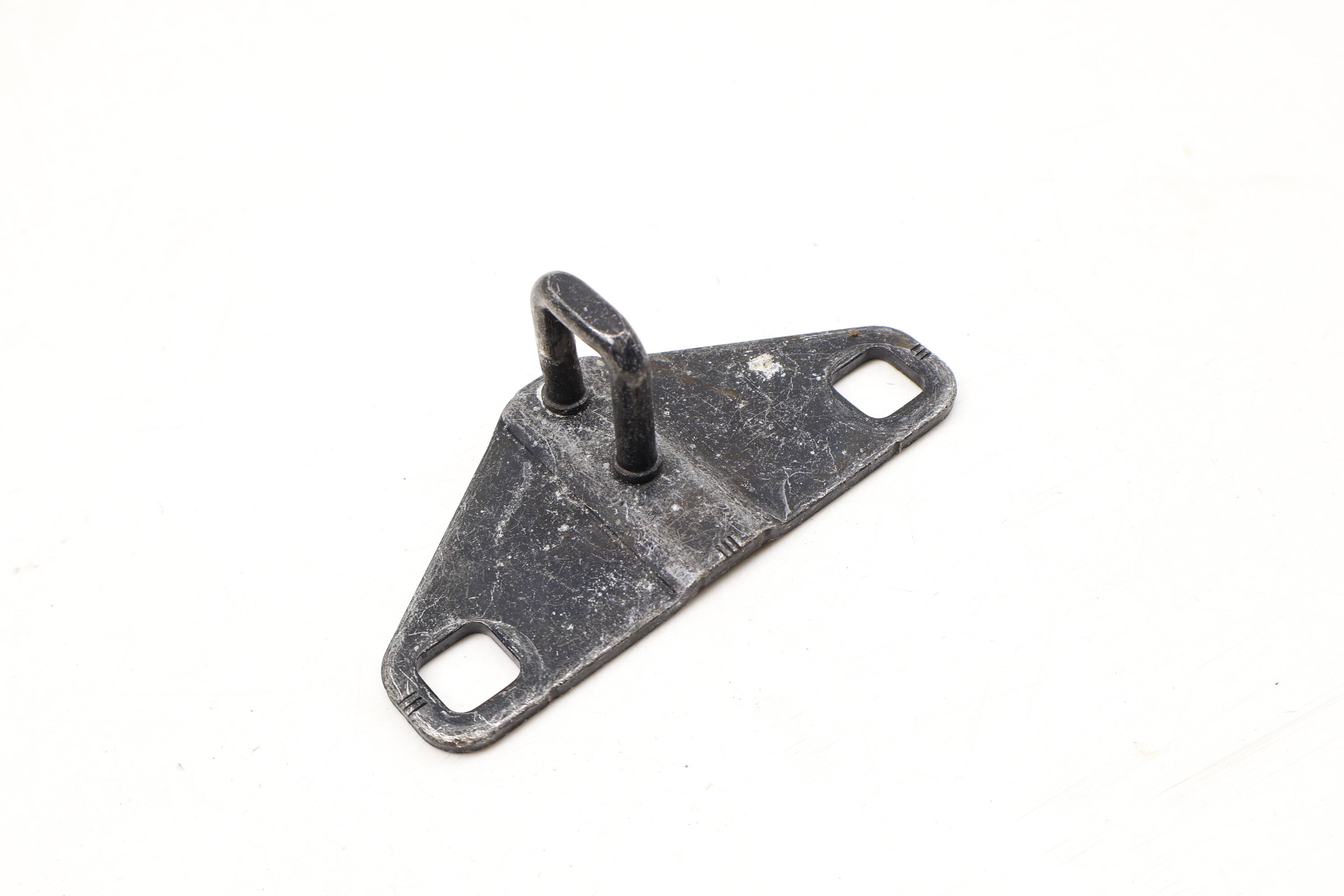Trunk / Hatch Latch Striker Plate CPLA404B12AC