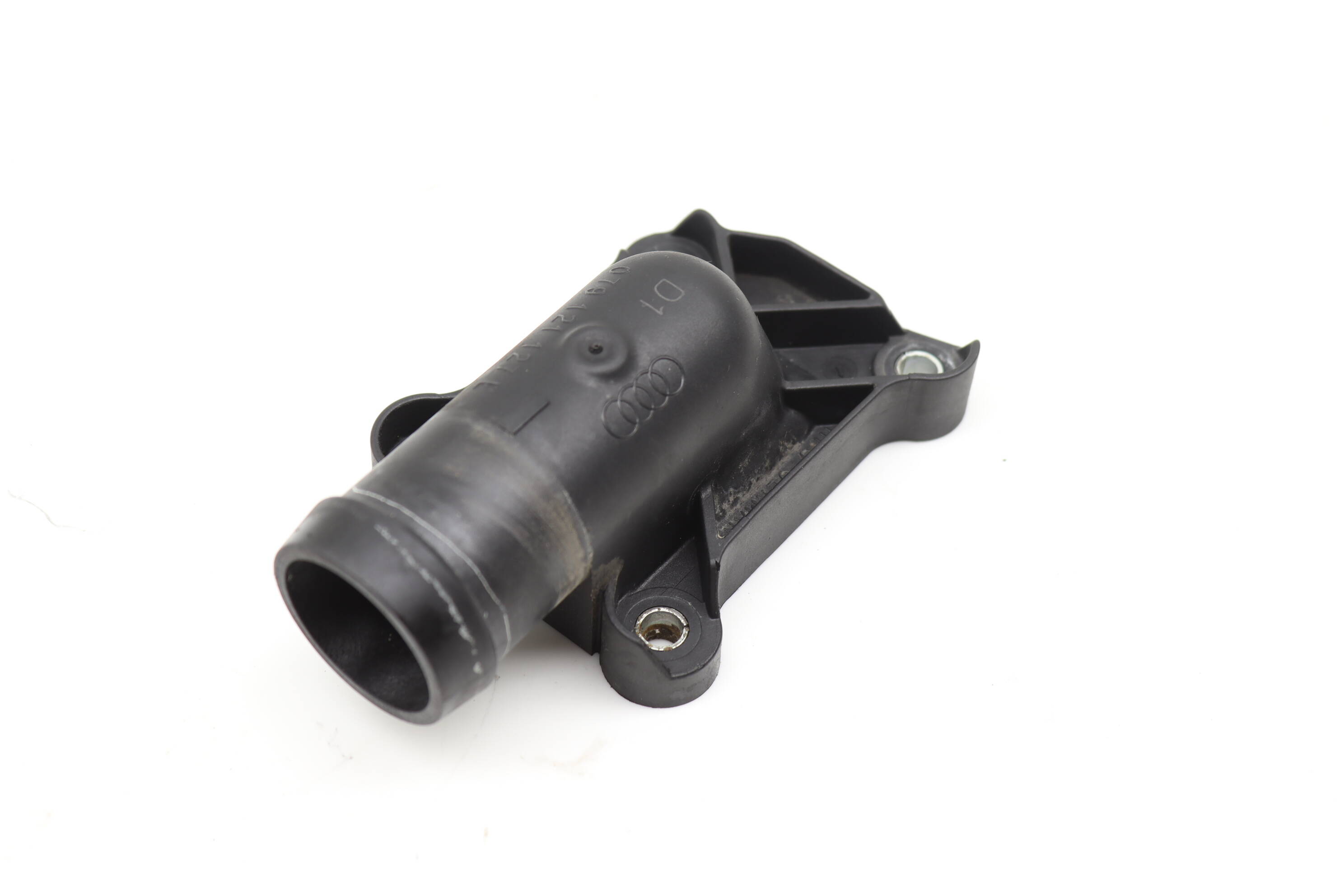 Coolant Flange / Adapter 079121127E