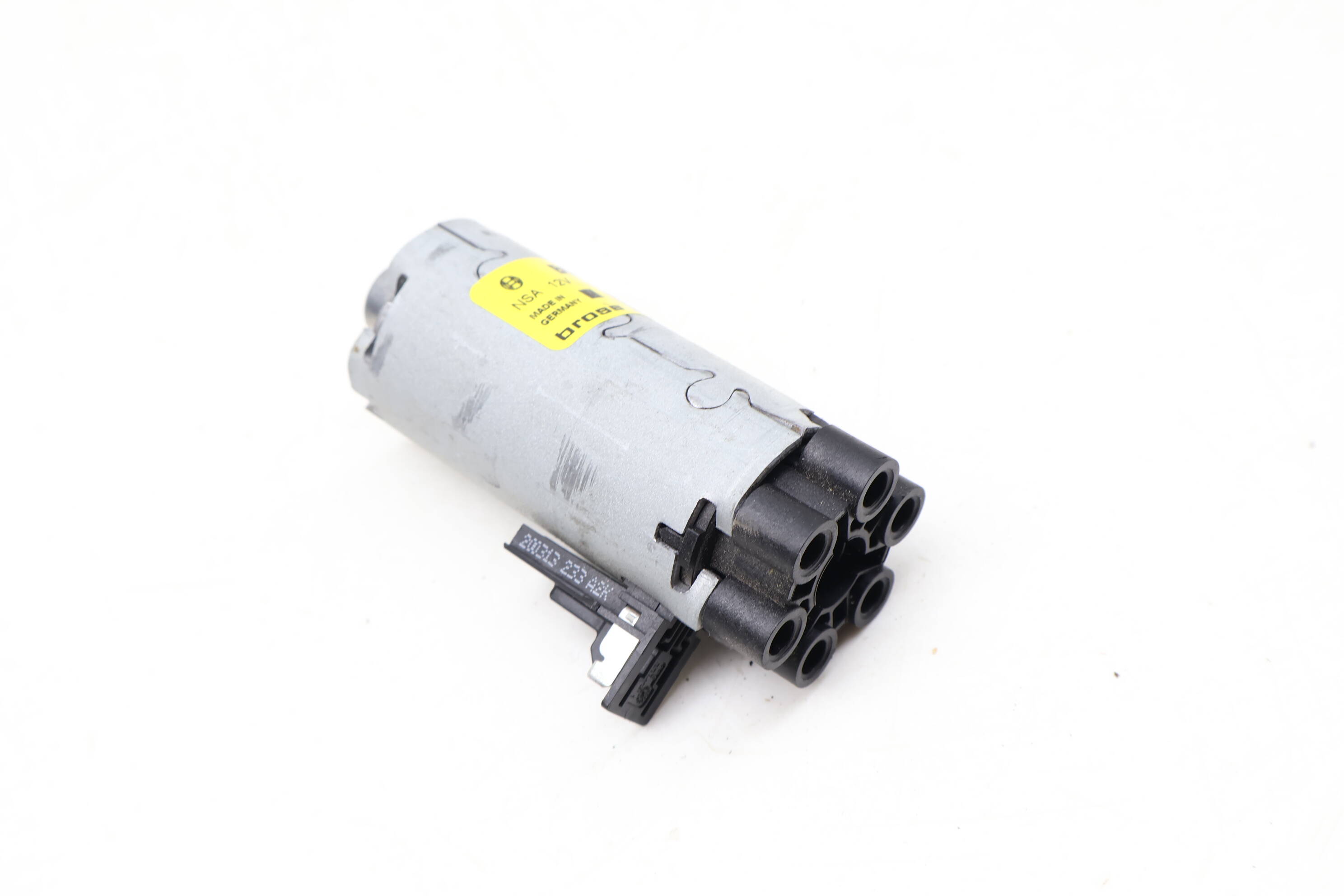 Slide Seat Motor (Longitudinal) LR175764
