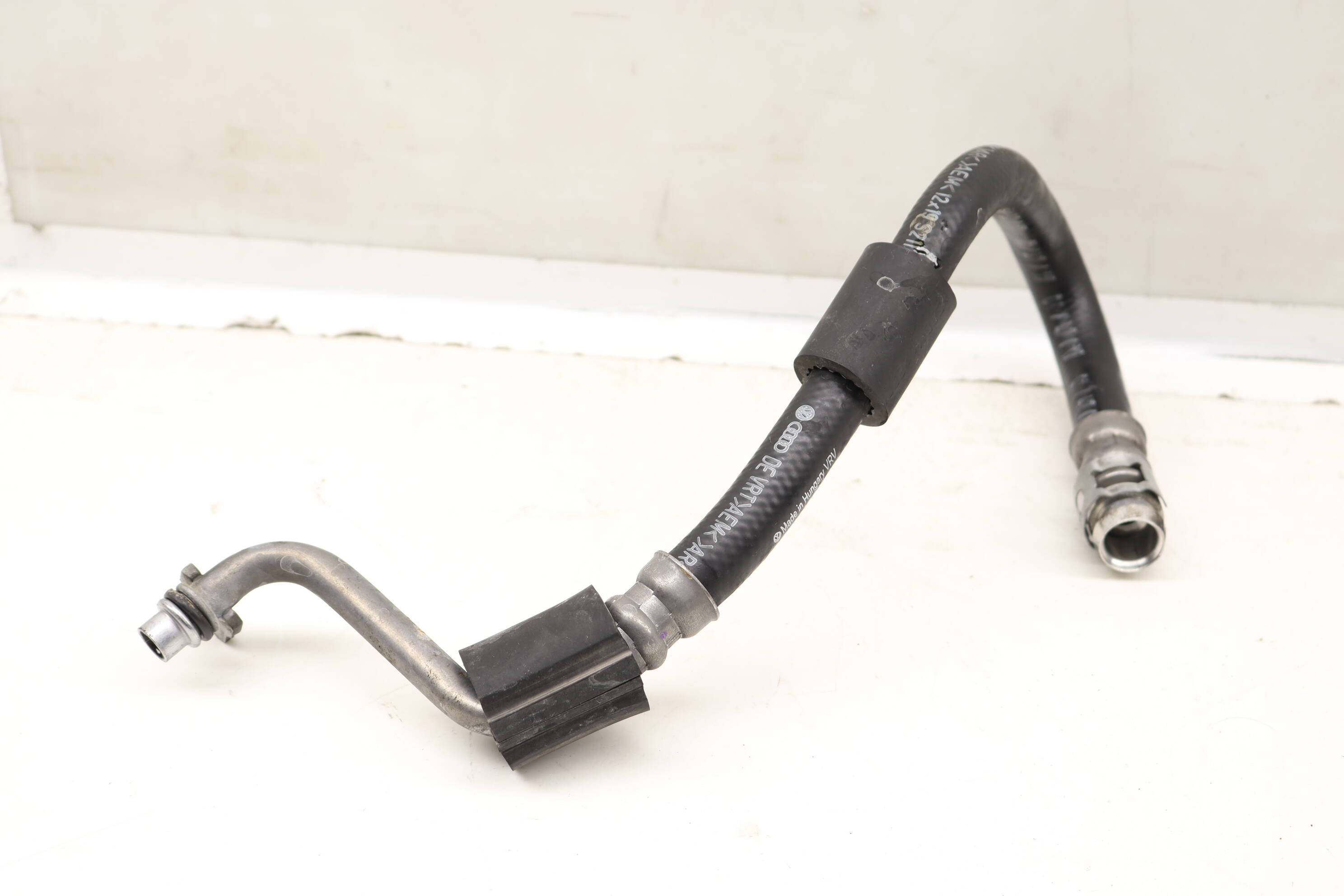 Transmission Oil Cooler Return Line / Pipe 5N0317825C
