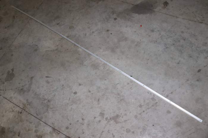 Pop-Up Roof Retaining Strip / Trim (Side) 701070719 main product photo