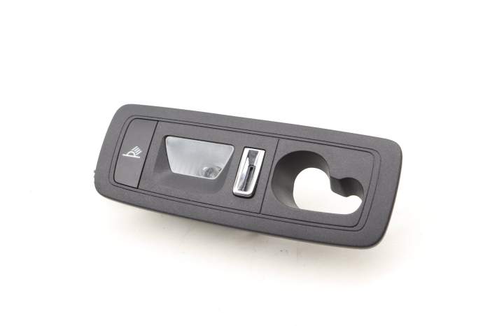 Interior Dome Reading Light 7P5947292B 95863229210 main product photo