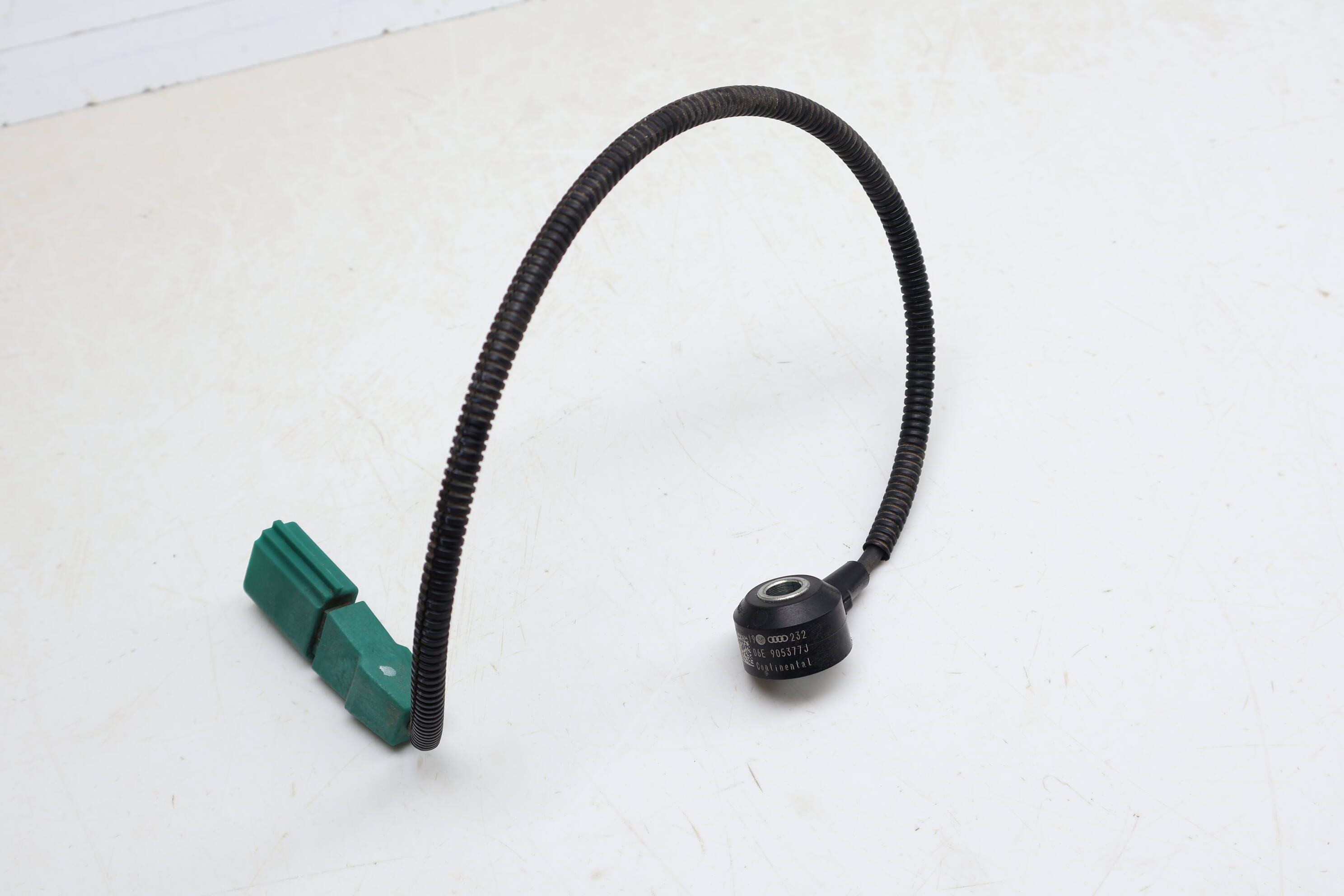 Engine Knock Sensor 06E905377J