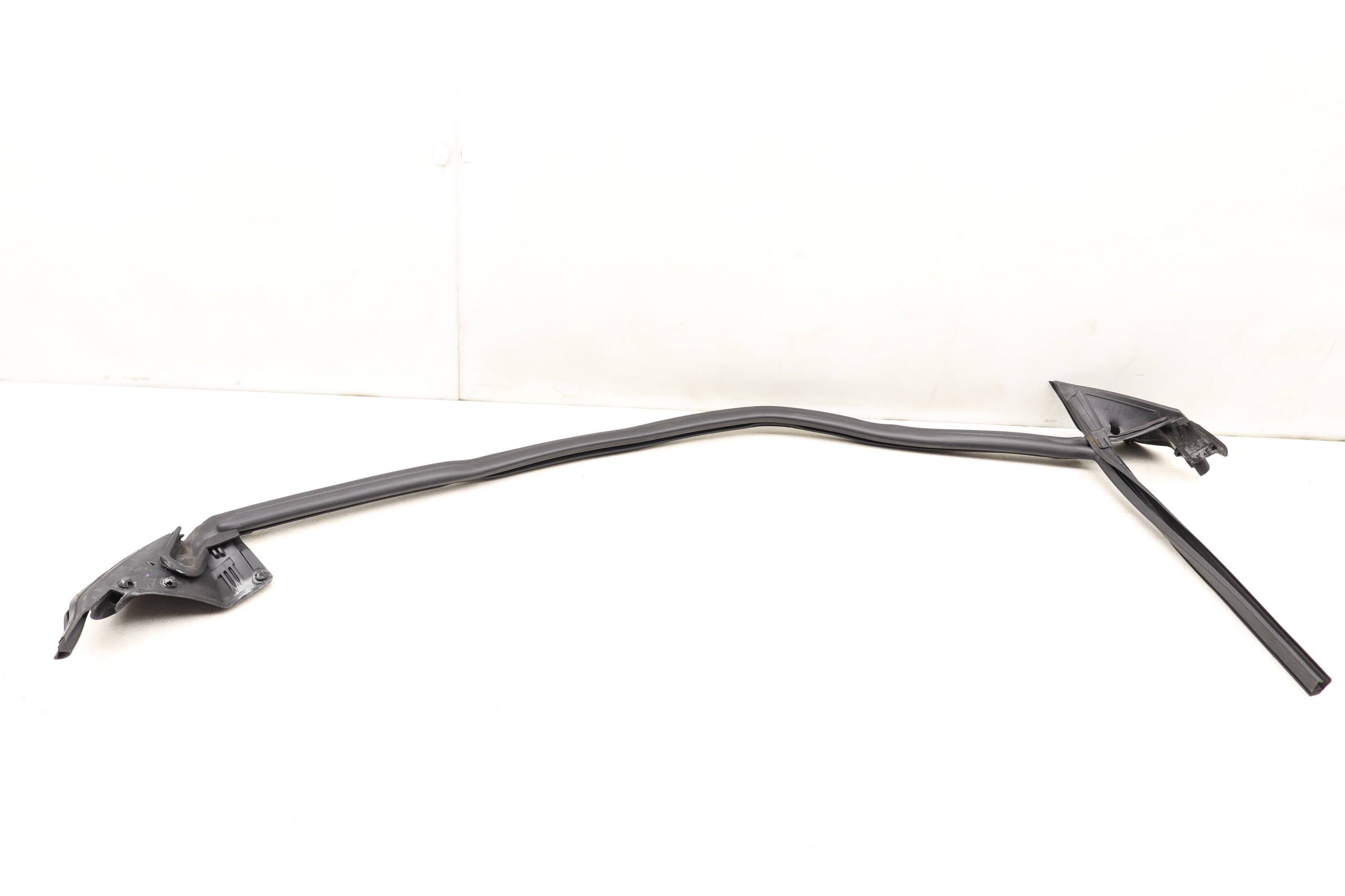 Inner Door / Window Slot Seal 8W6837480B