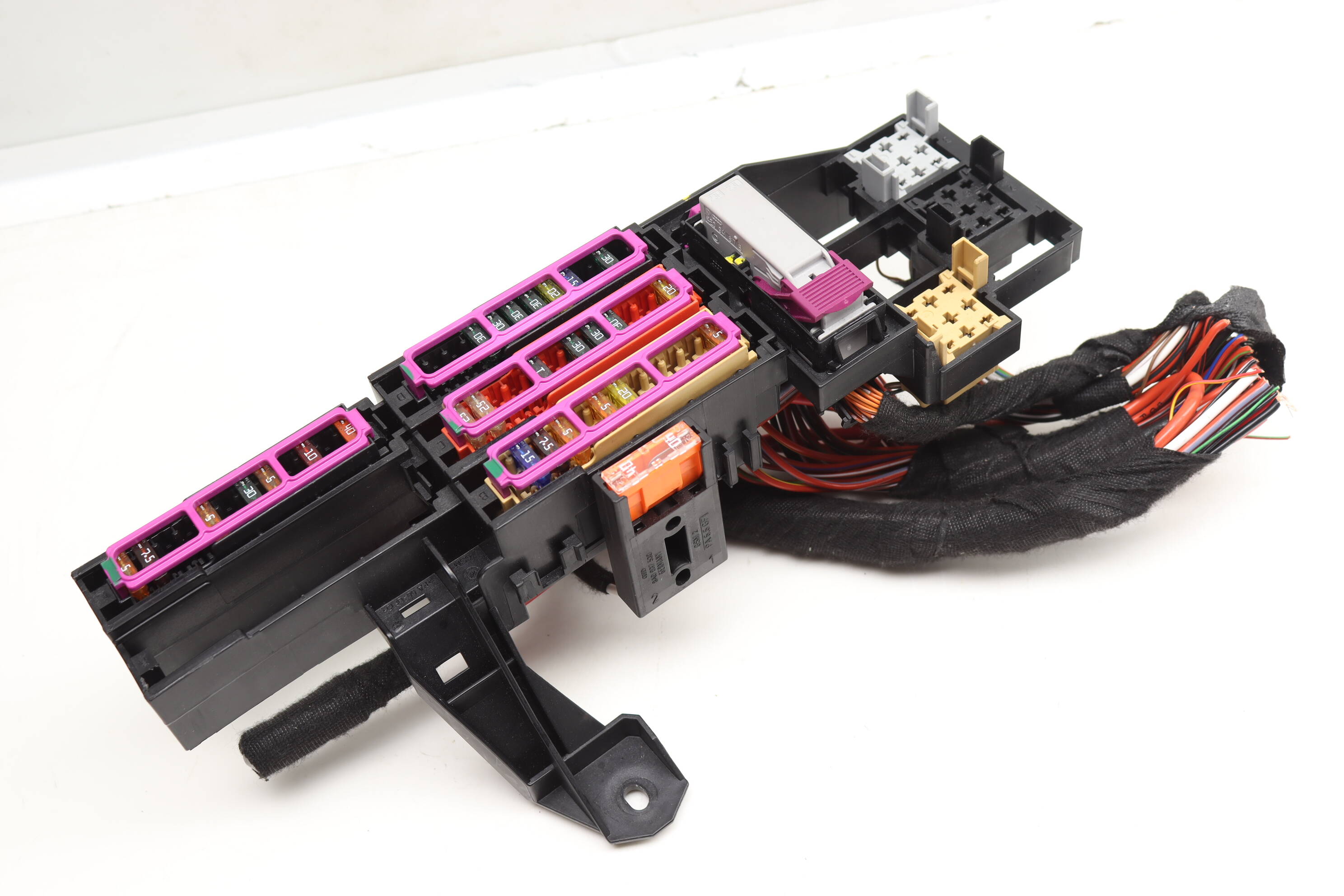 Fuse Box / Holder 4G0971845A