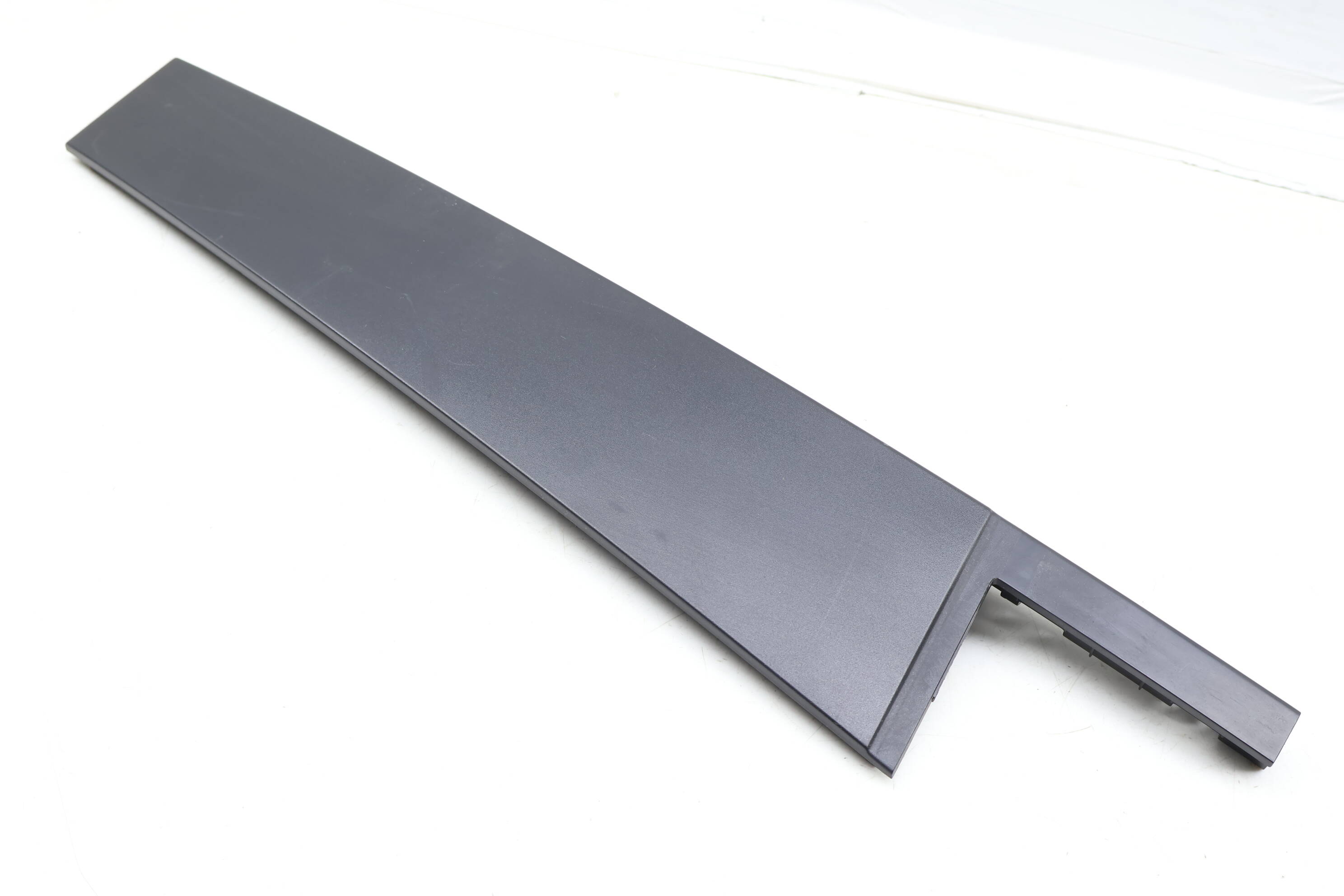 Exterior B Pillar Trim 3CM839901