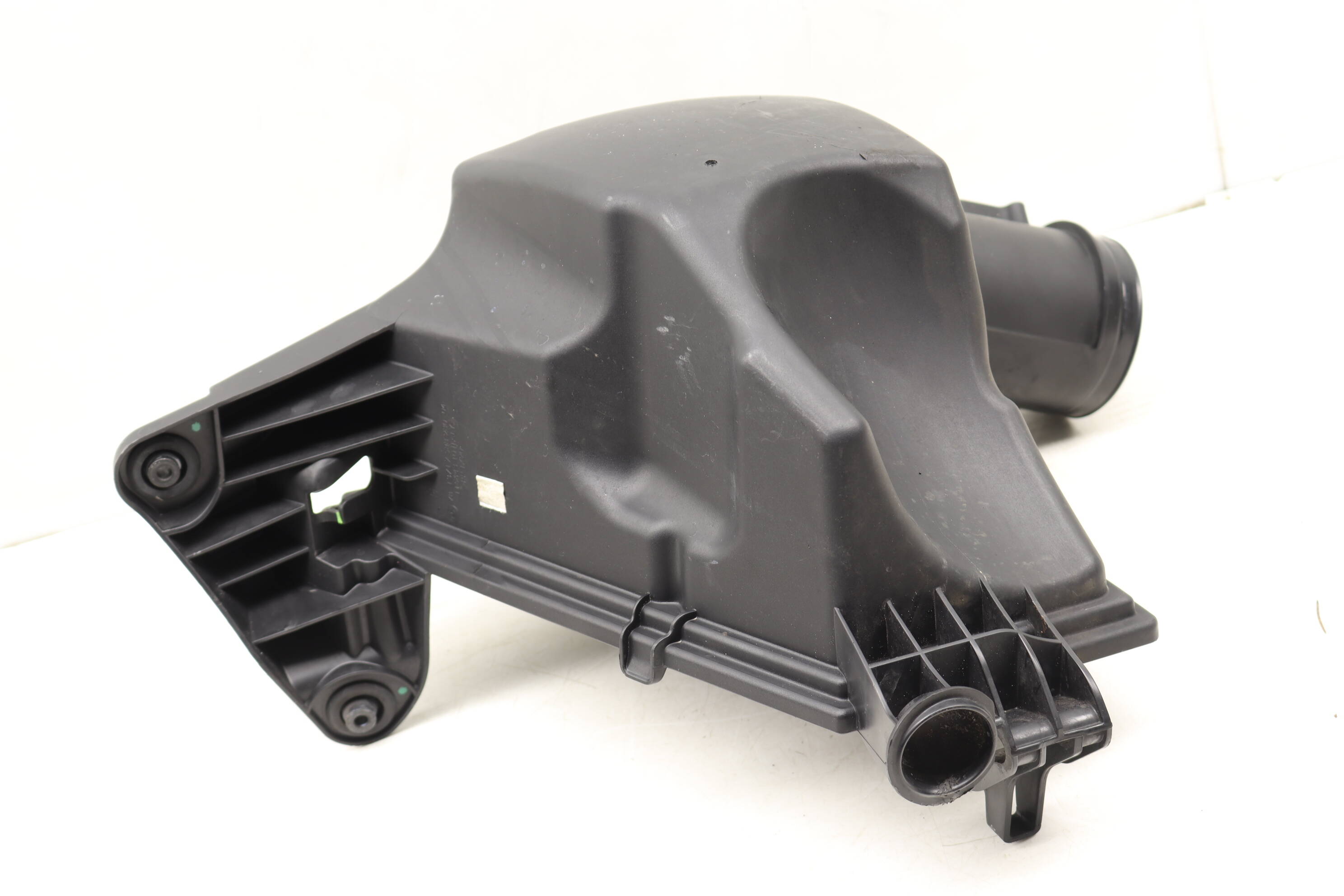 Air Intake Filter Box (Lower) 13717588280