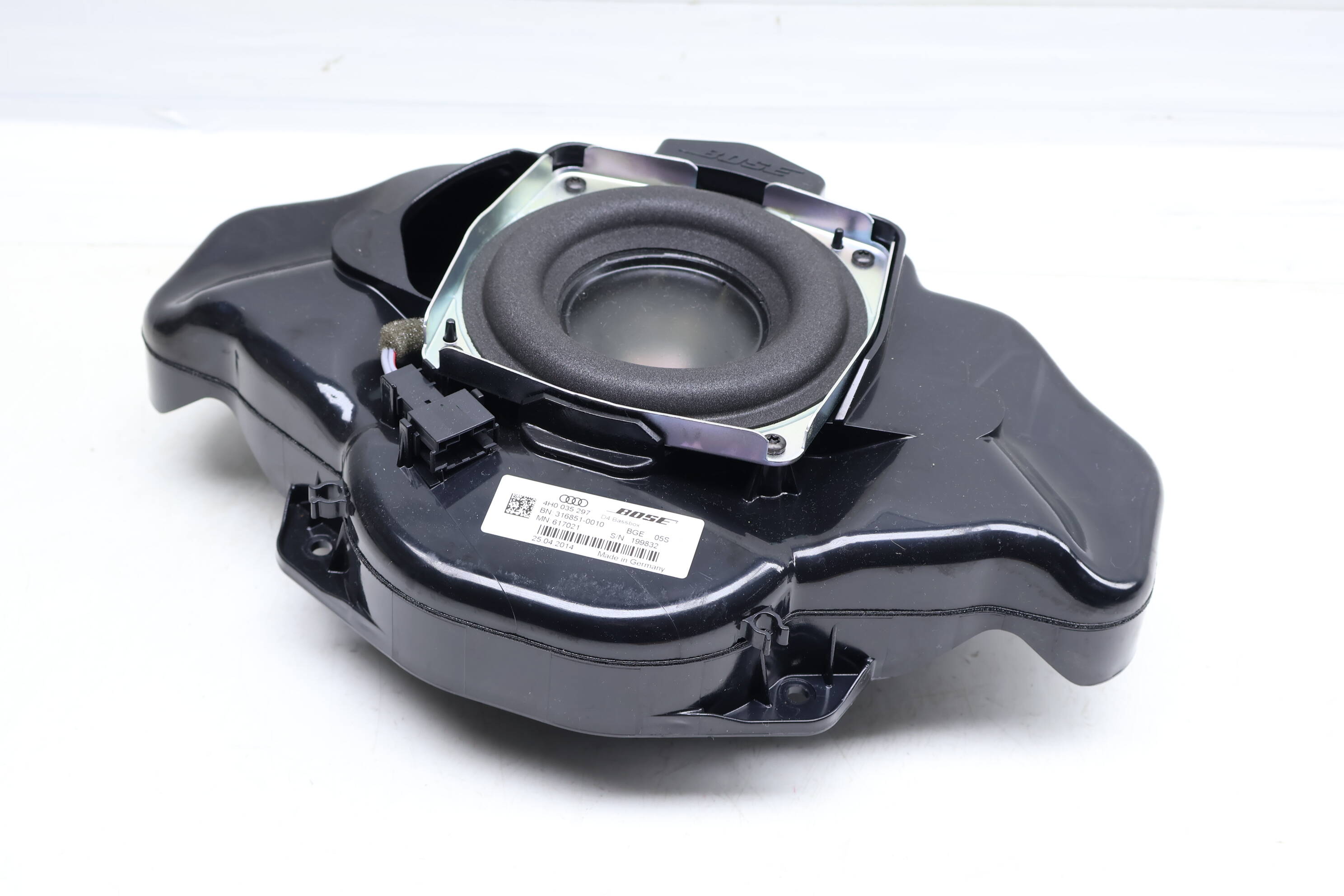 Audi Front Door Speaker / Woofer (Bose) 4H0035297