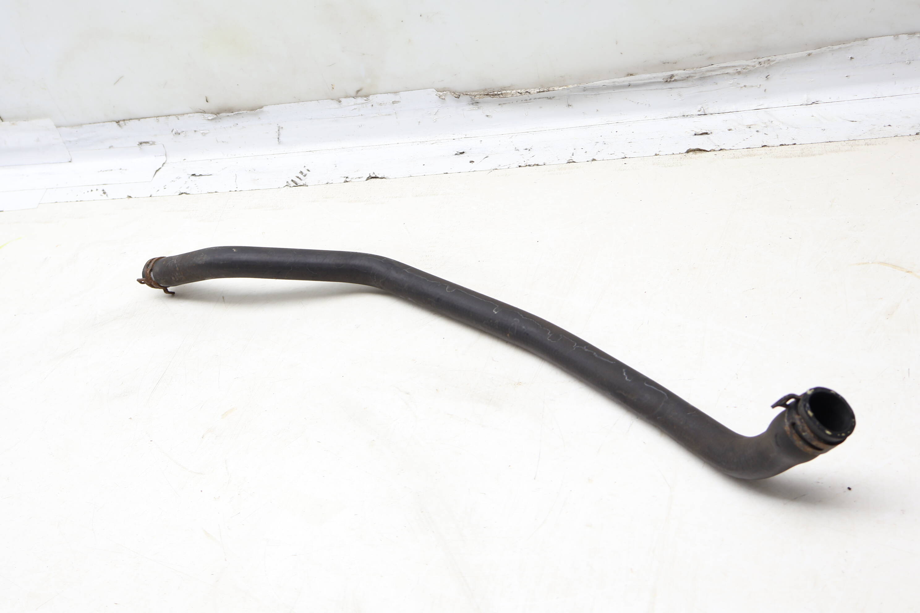 Power Steering Suction Hose 7L6422889N