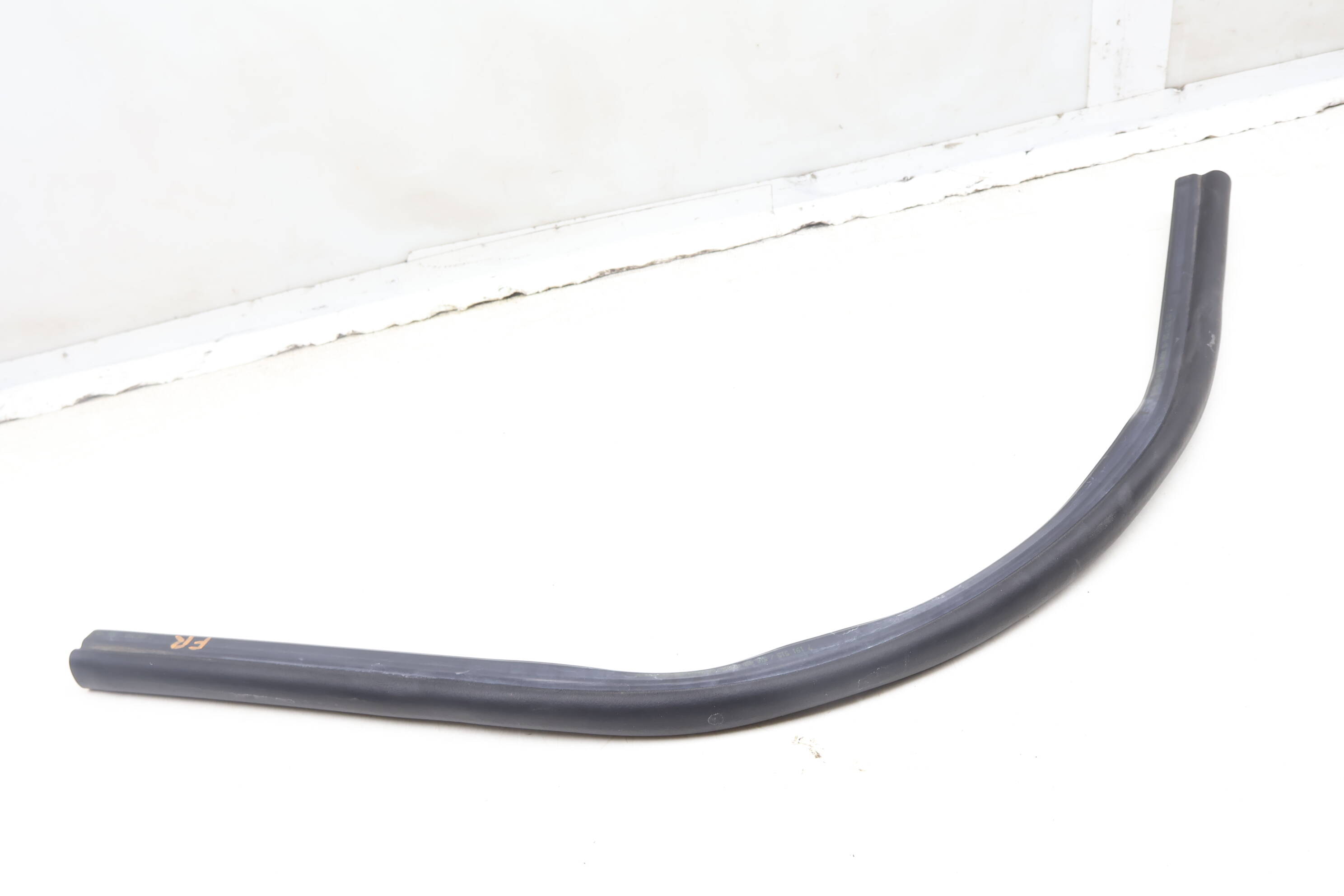 Hood Seal / Weather Stripping 51767191515