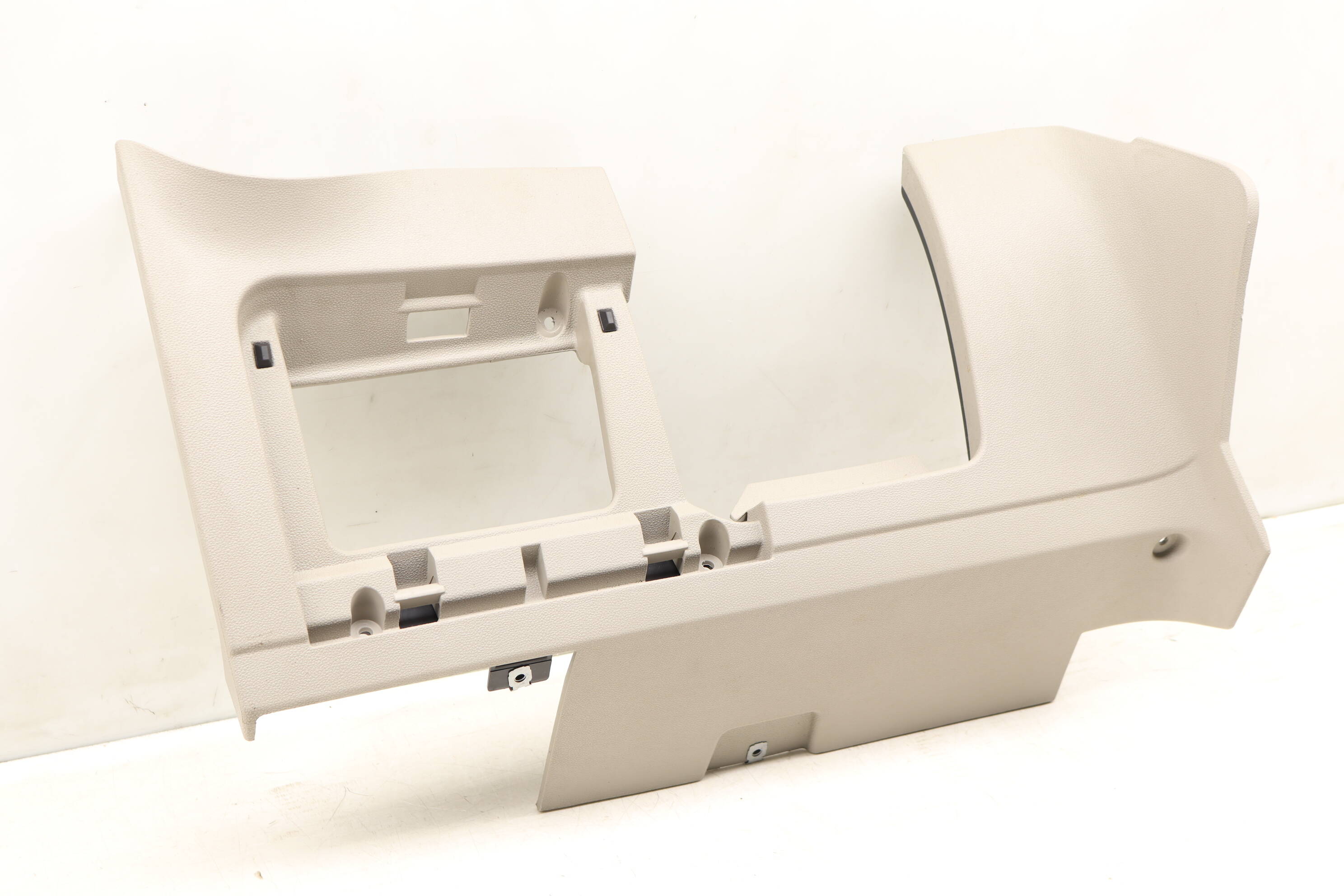 Dash Knee Panel 5GM858365