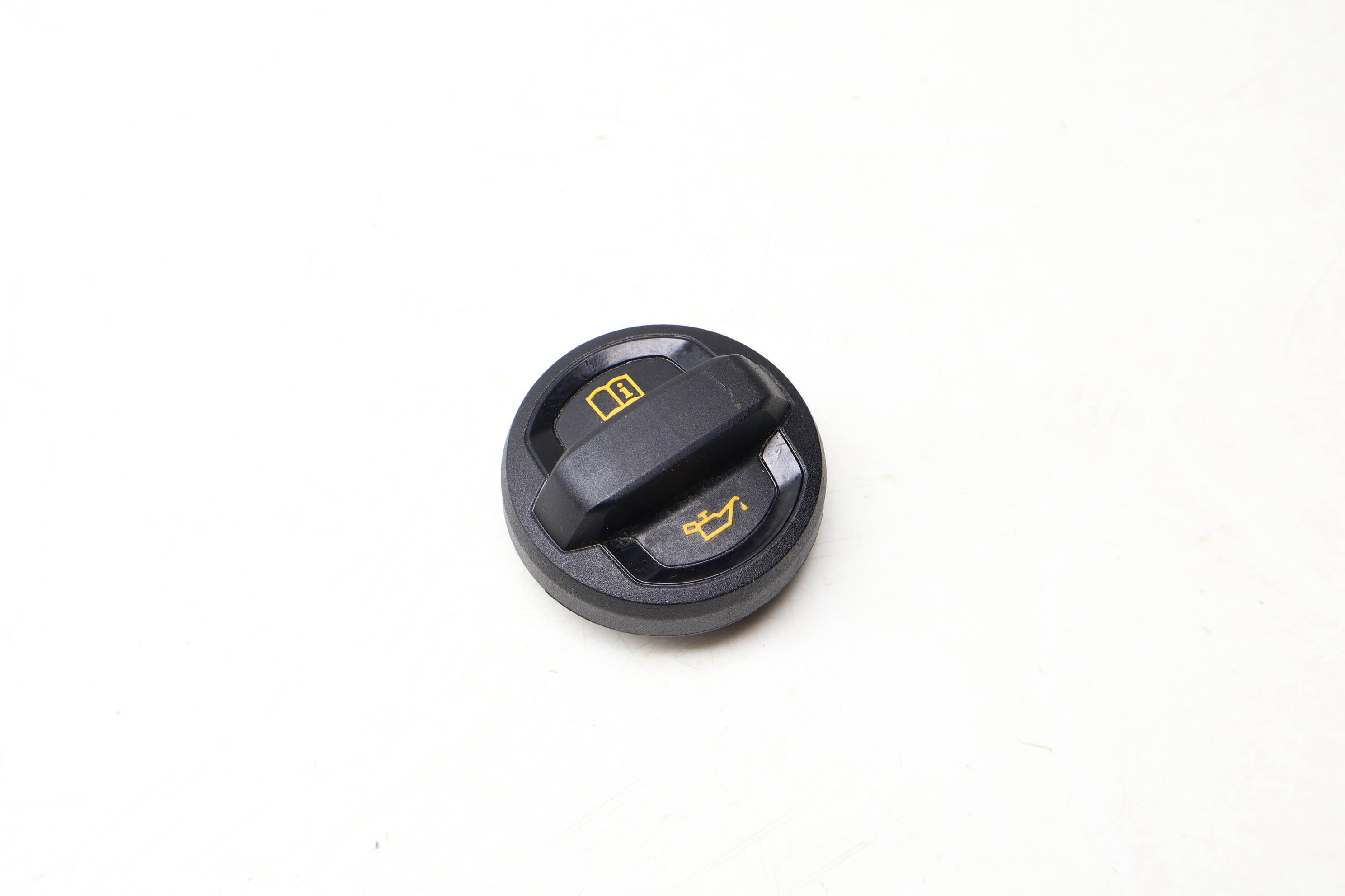 Engine Oil Cap 06Q103485D