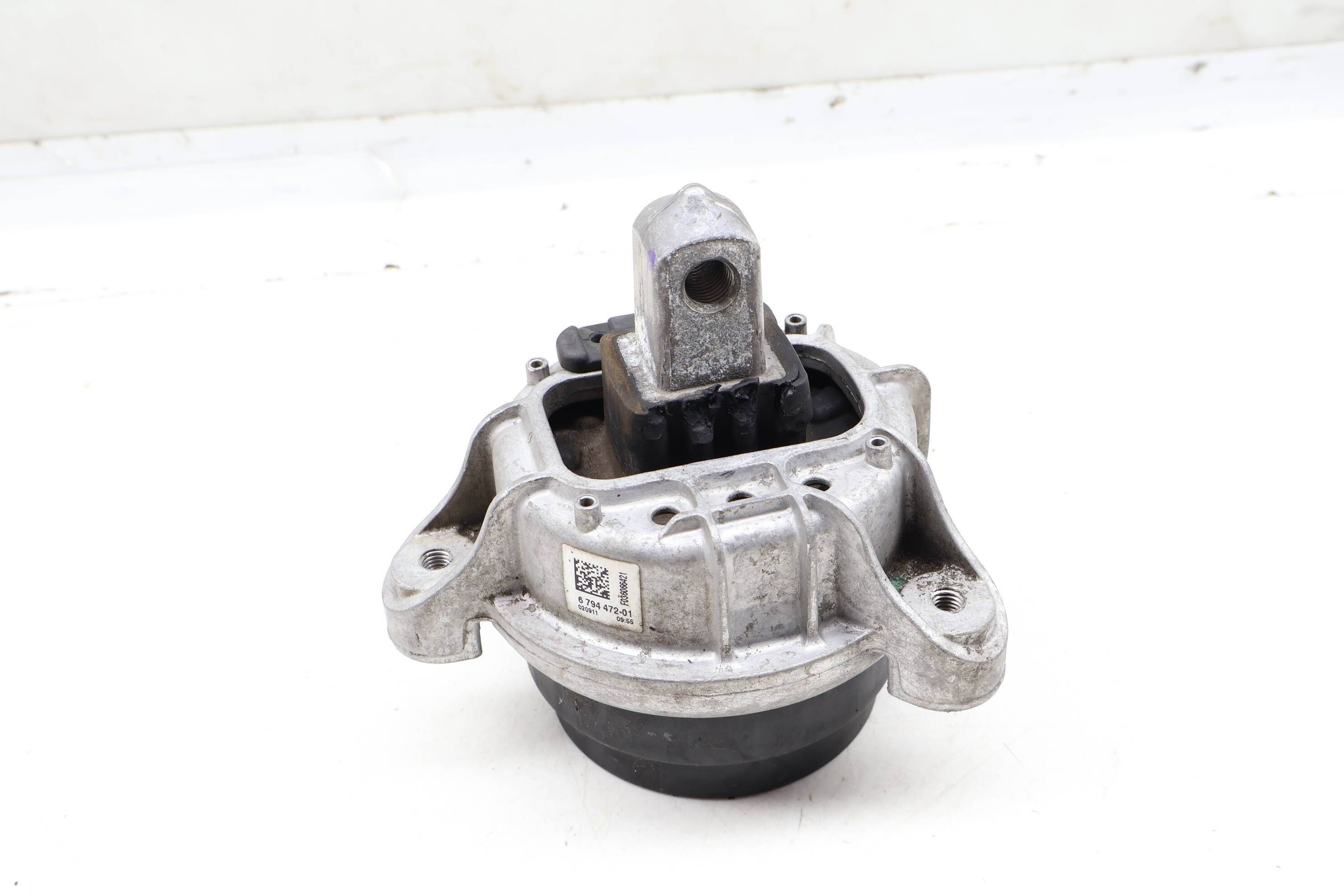 Engine&#x20;&#x2F;&#x20;Motor&#x20;Mount&#x20;22116794472