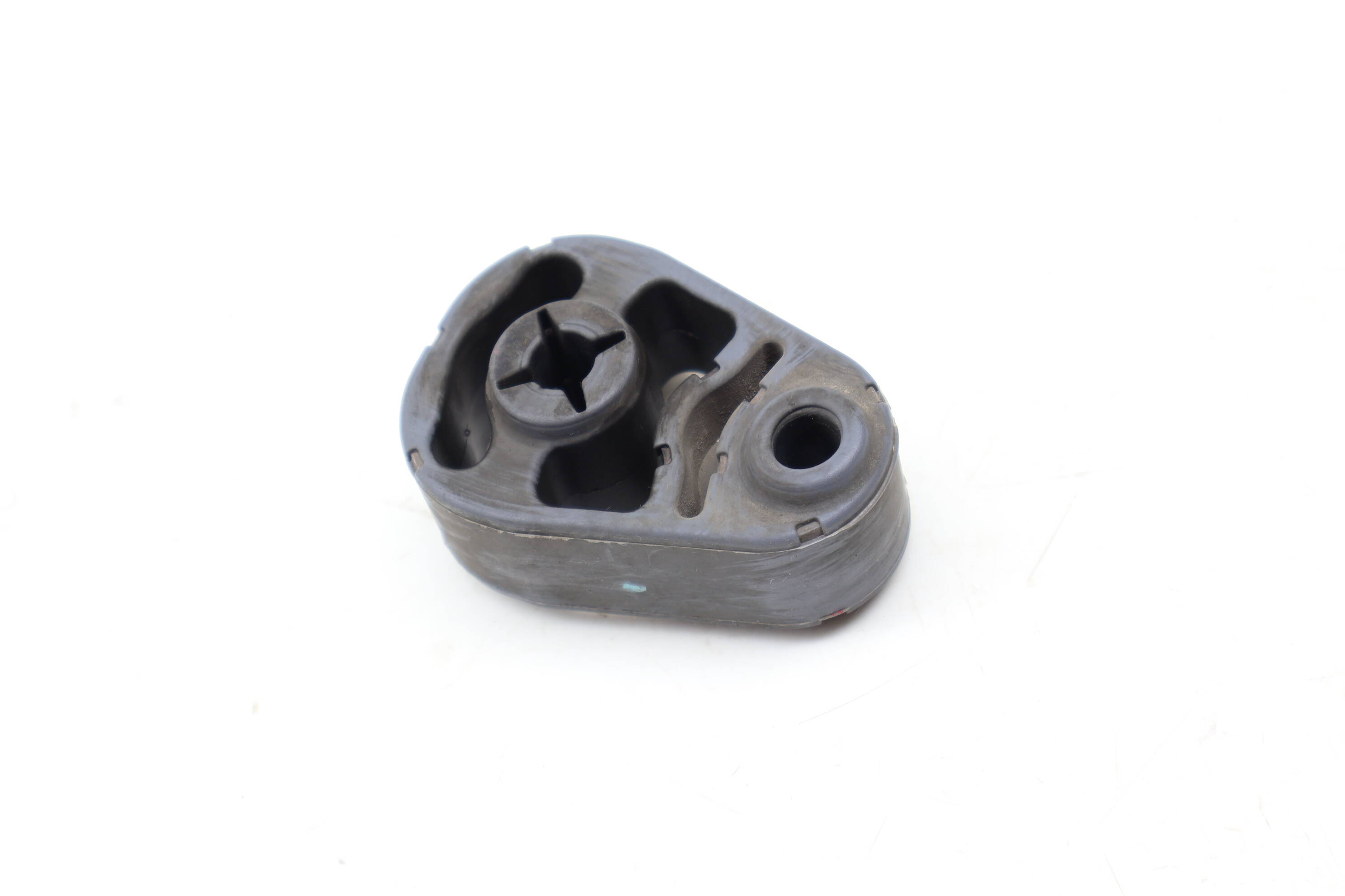 Exhaust Hanger / Rubber Mount 18208572512