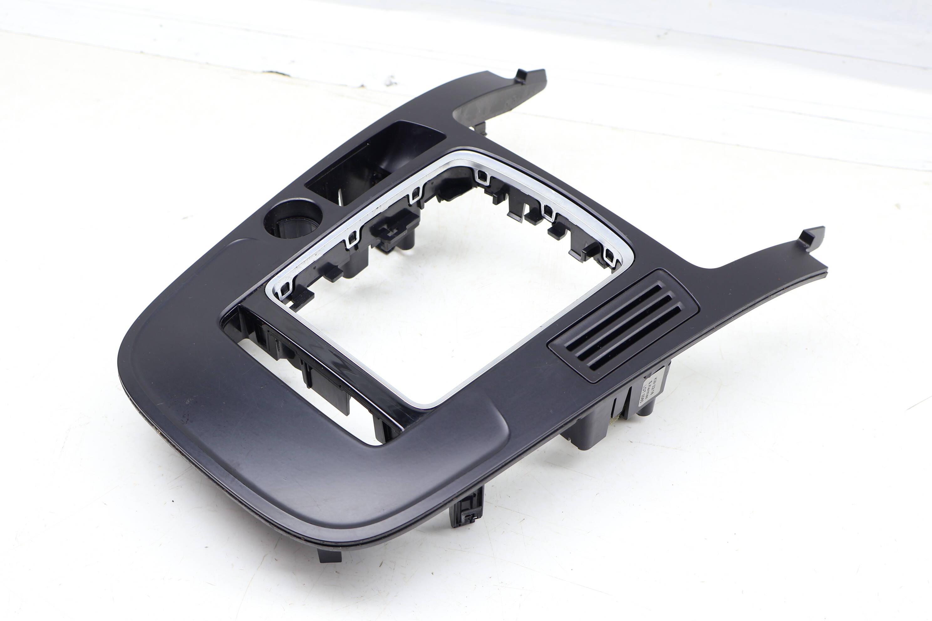 Shift / Shifter Boot Trim Bezel 8K0864261E