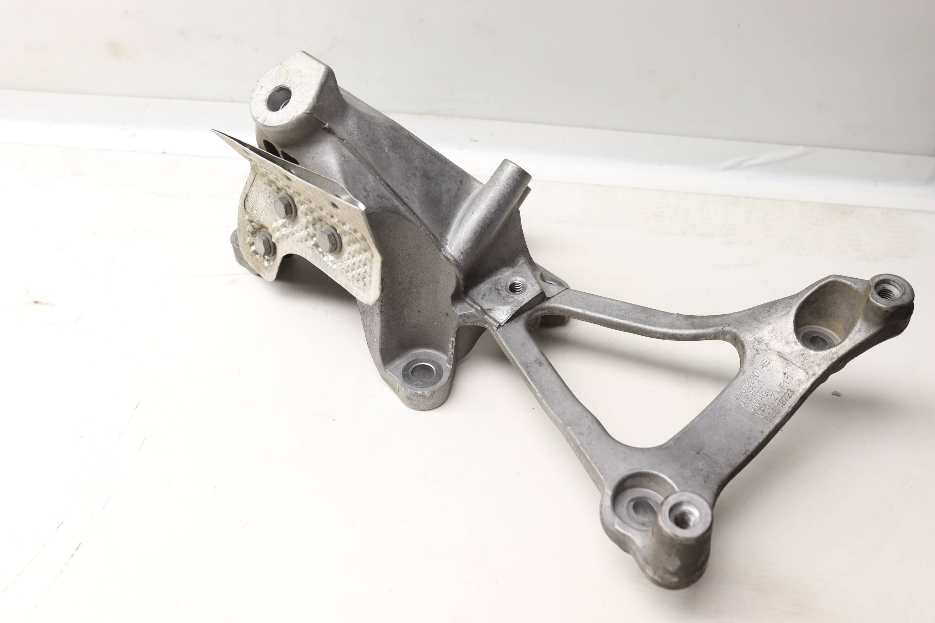 Engine / Motor Mount Bracket 4M0199307AE