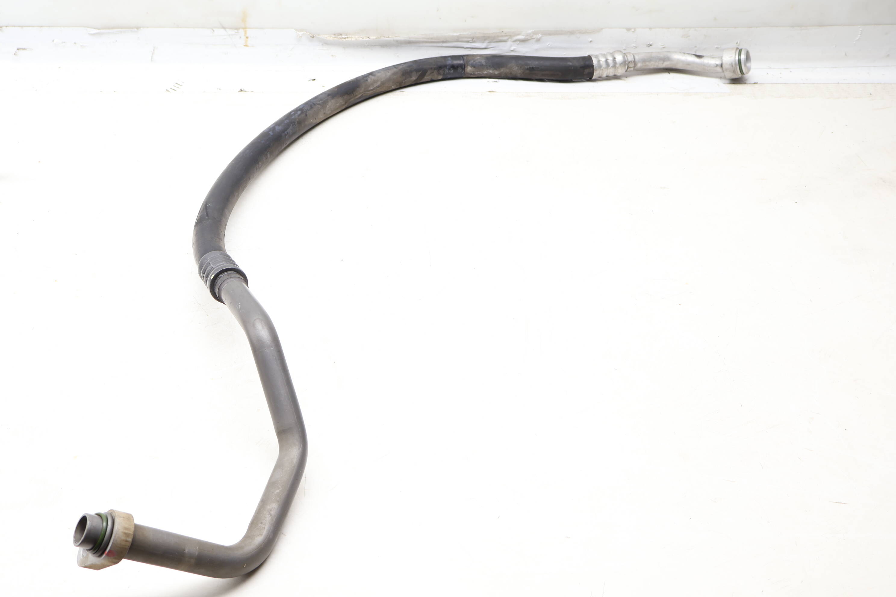 Ac Suction Hose / Line / Pipe 98657309903