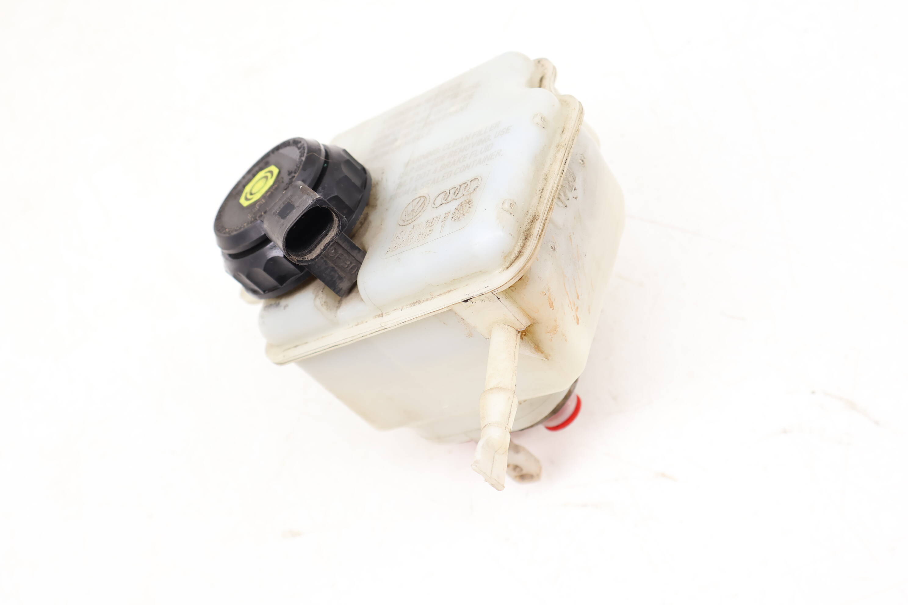Brake Fluid Reservoir / Tank 1K1611301E