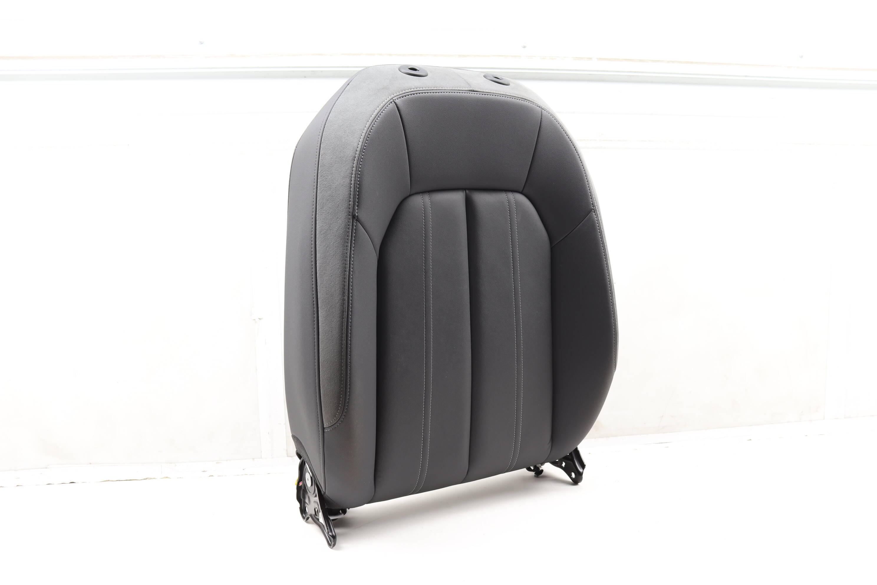 Upper Seat Backrest Cushion Assembly 8Y0881806AG