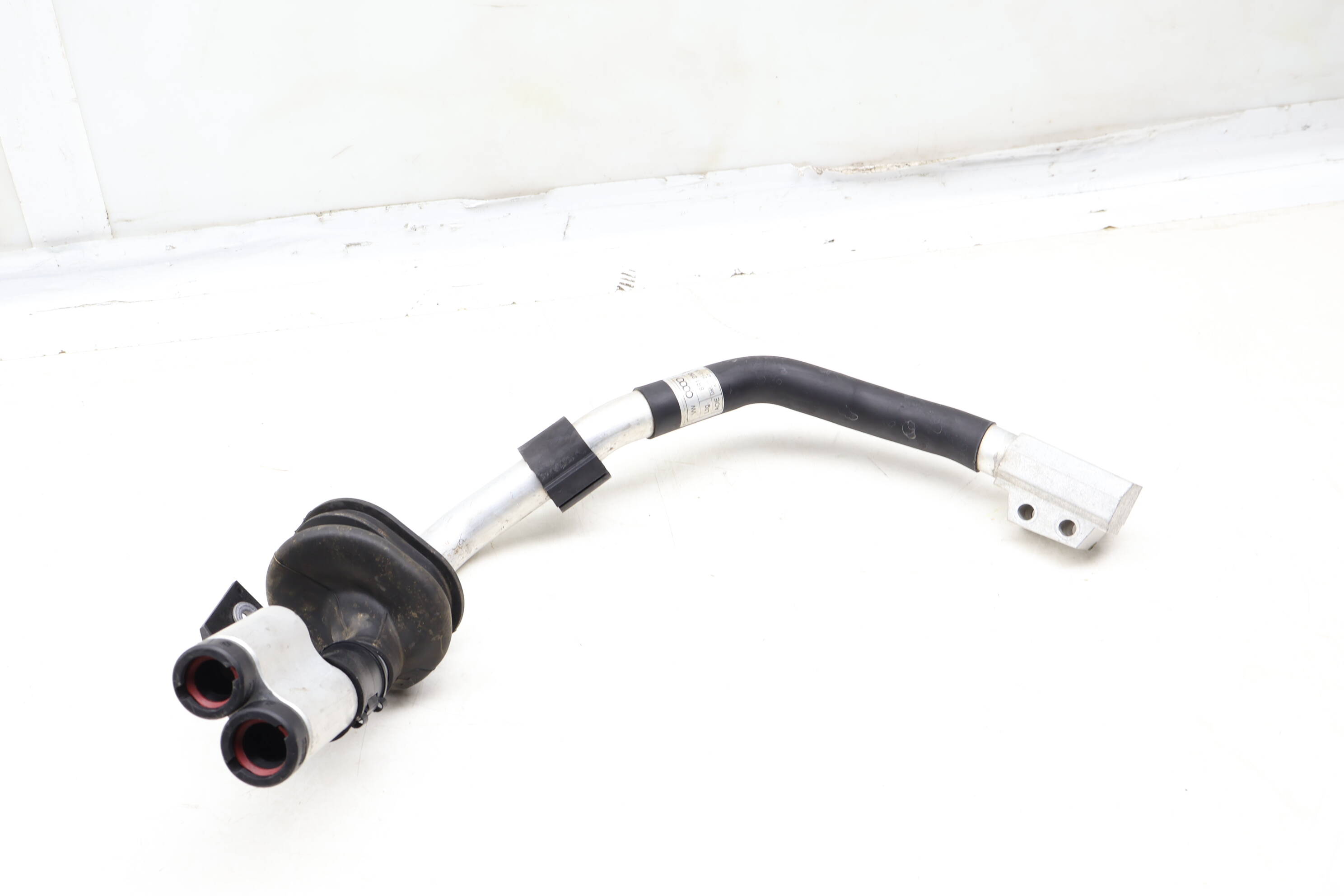 Ac Hose / Line / Pipe 8R1260712D