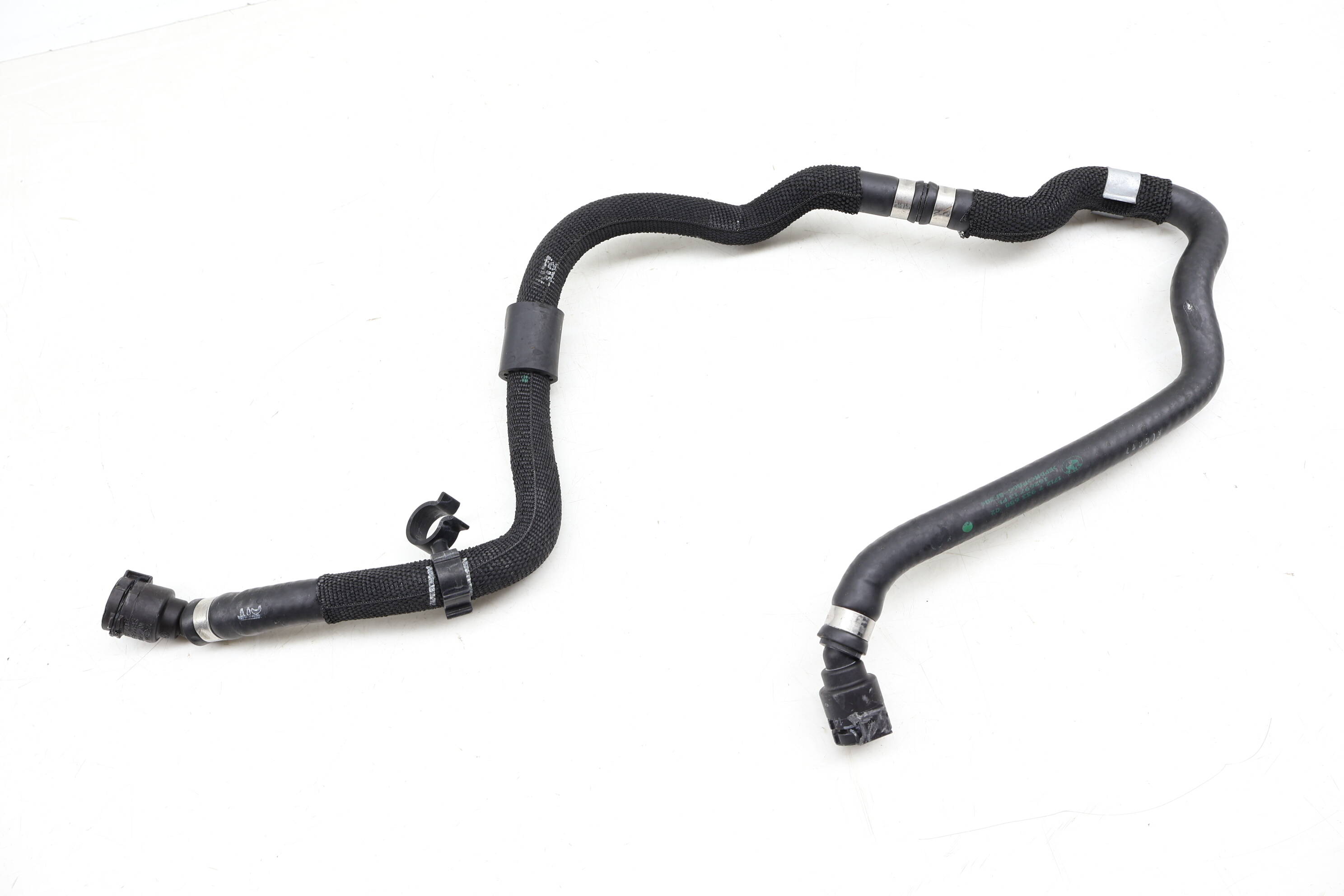 Coolant&#x20;Tank&#x20;Overflow&#x20;Hose&#x20;&#x2F;&#x20;Line&#x20;17127933658