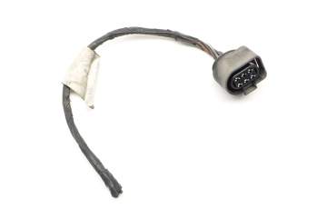 Tail Light Wiring Harness Connector / Pigtail