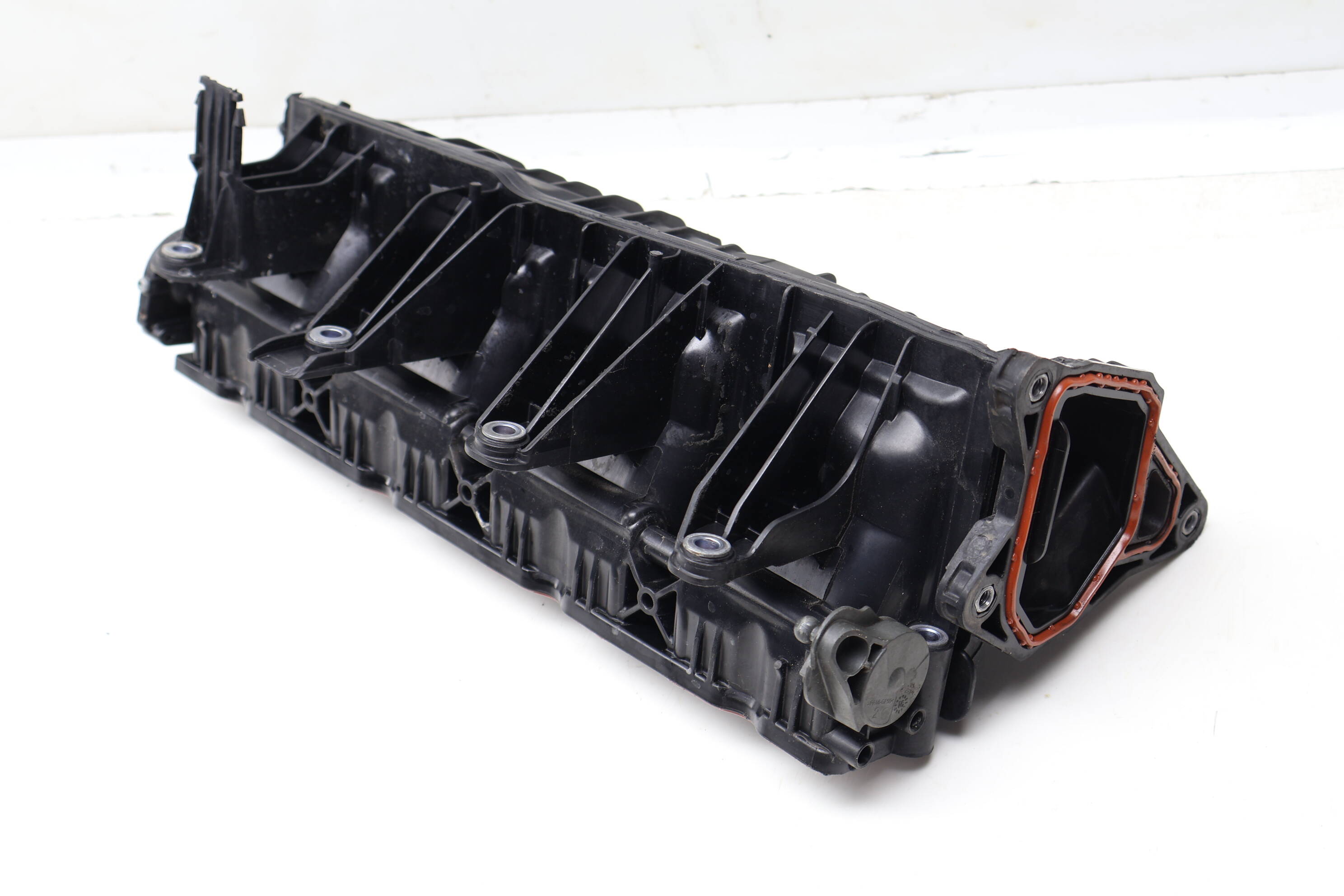 Lower Intake Manifold Air Distribution Housing 079133110BR