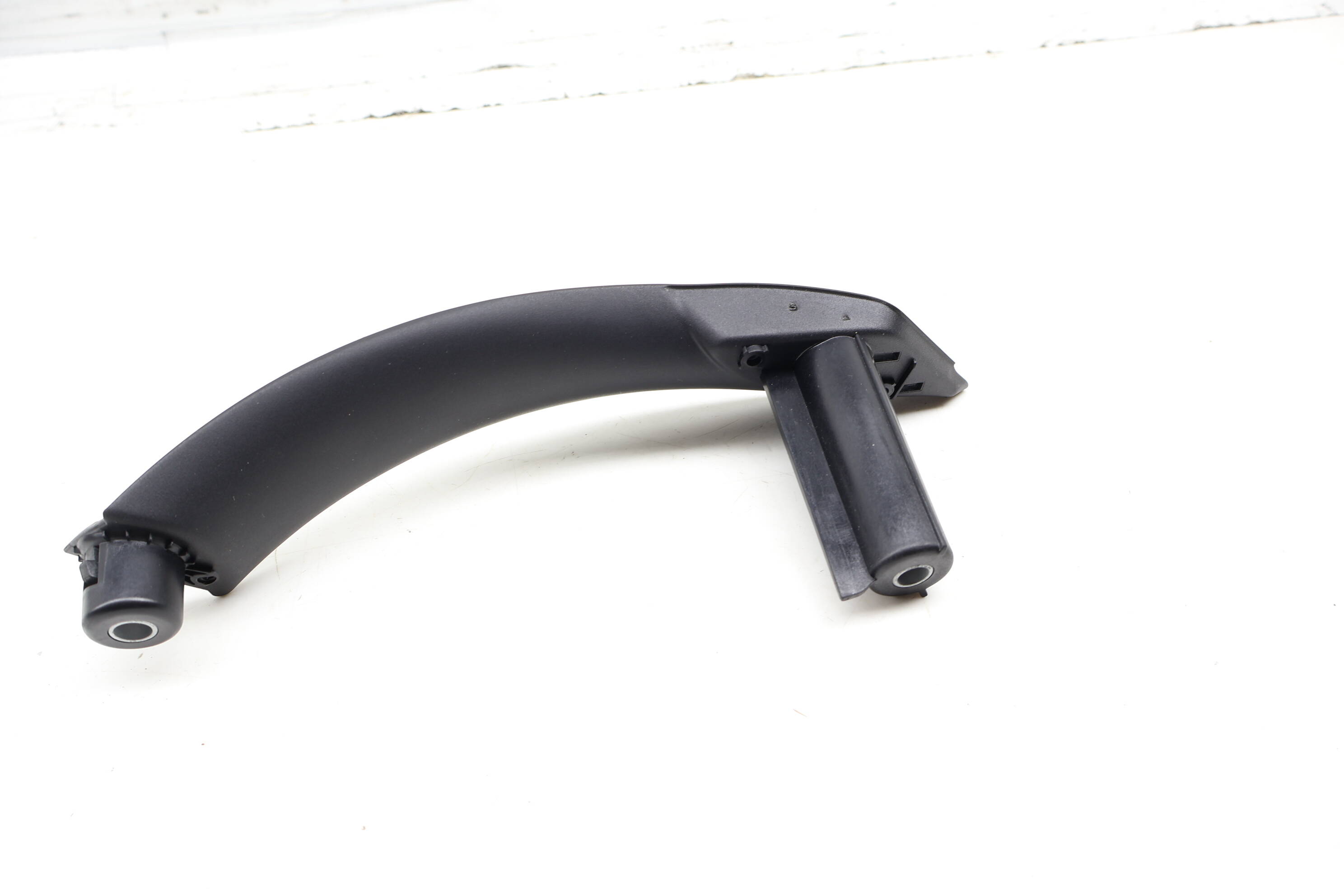 Door Pull / Grab Handle 51417216324