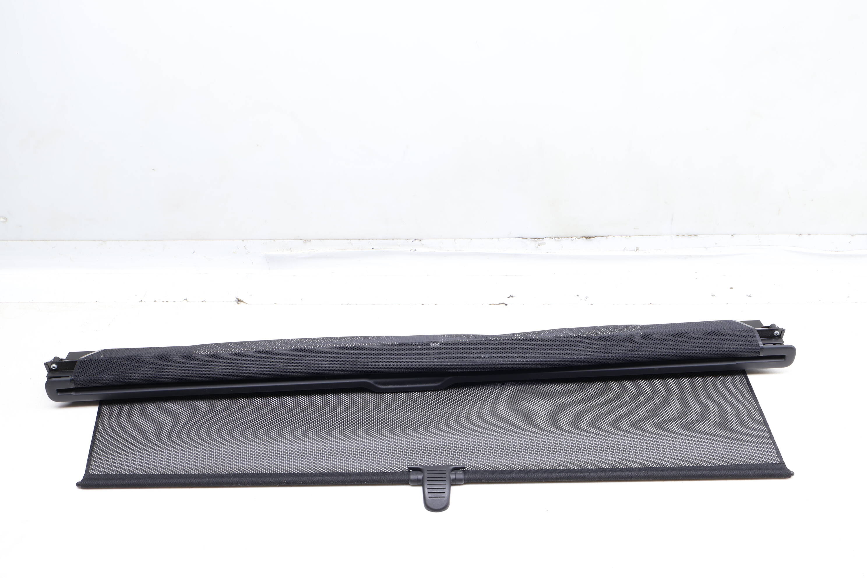 Door / Window Sun Shade 4L0861333