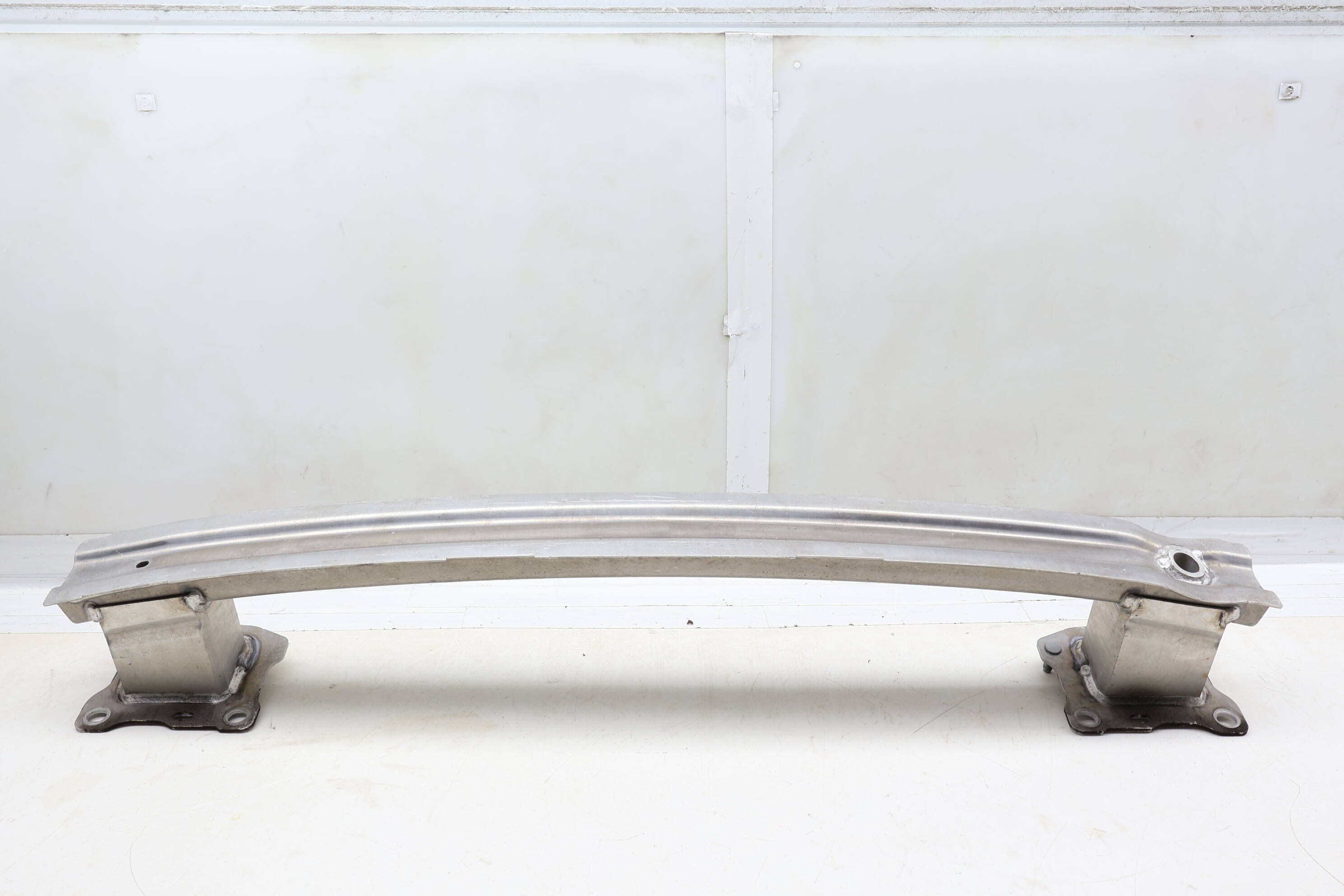 Bumper Reinforcement Bar / Impact Beam 8W0807309H