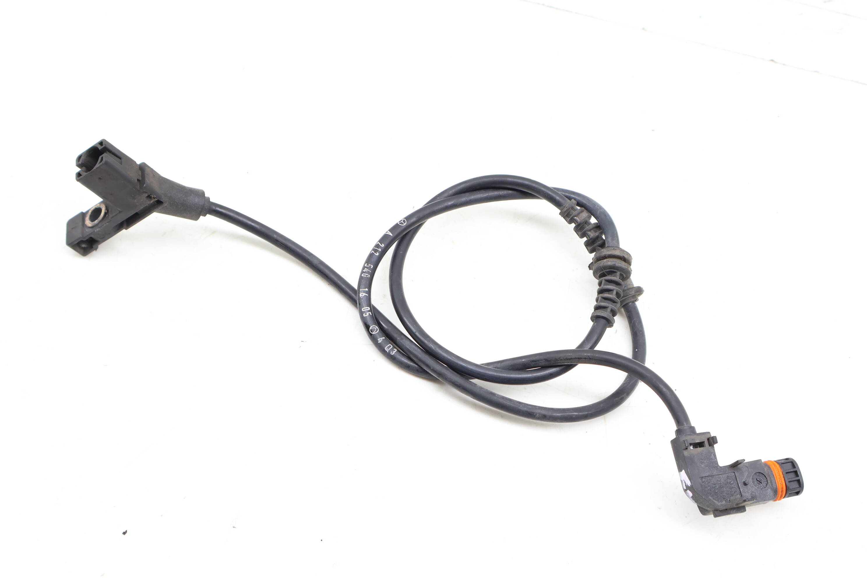 Brake Pad Wear Indicator Sensor / Wiring Harness 2125401605