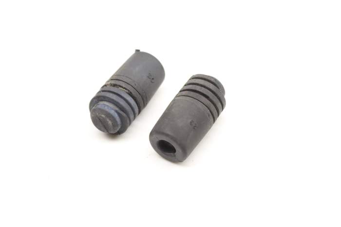Hood Stop / Jounce Bumper Set (2) LR076953 main product photo