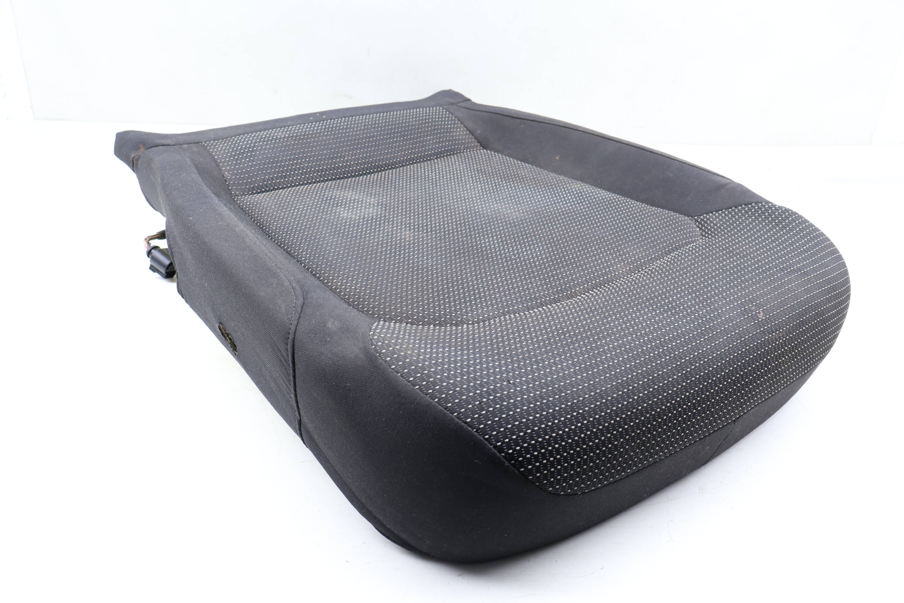 Lower Seat Bottom Cushion (Cloth) 561881406AS
