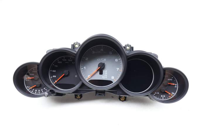 Instrument Cluster / Speedometer 7P5920901AS 95864123626 main product photo