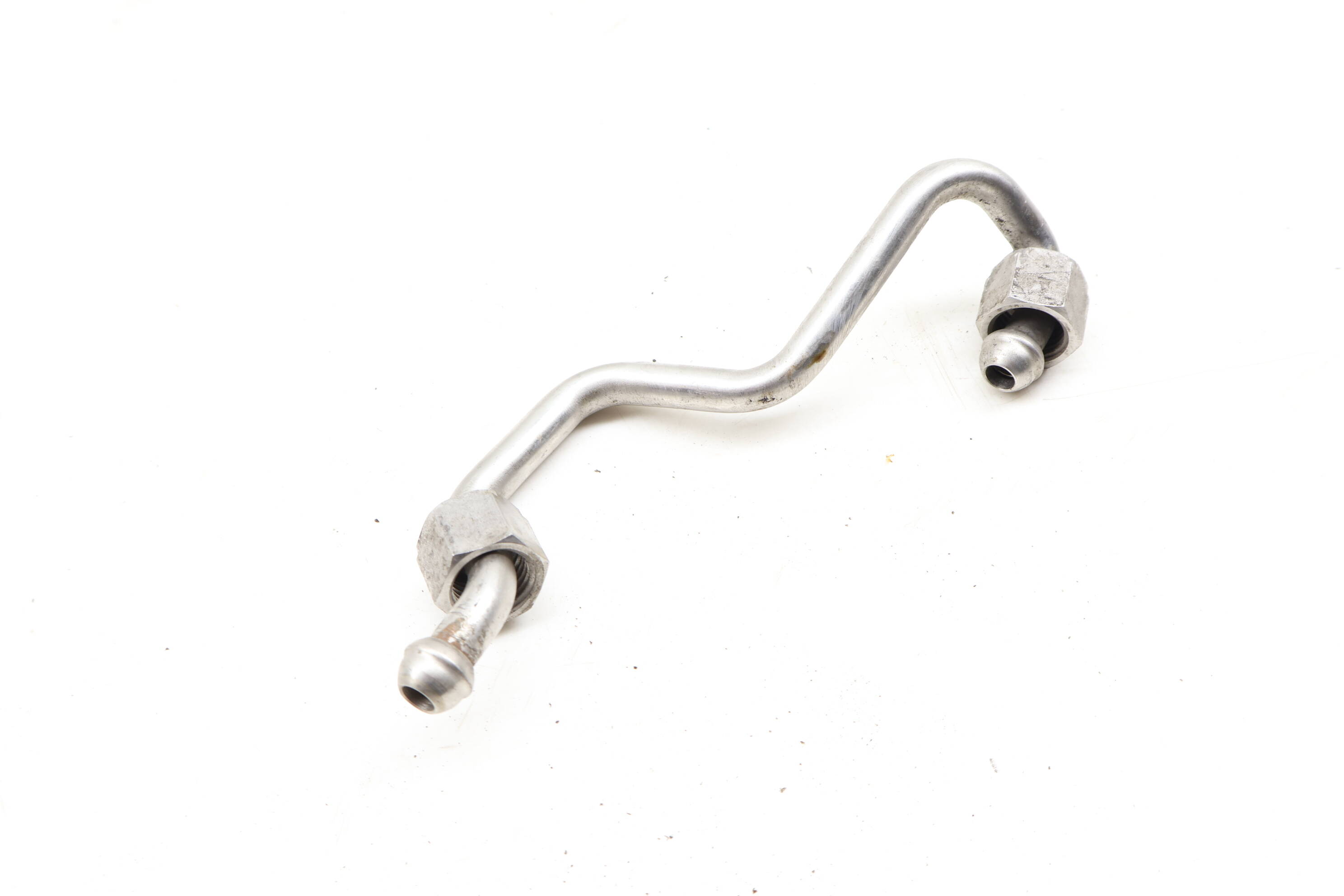 Fuel Line / Pipe 03H133321F 95811031400