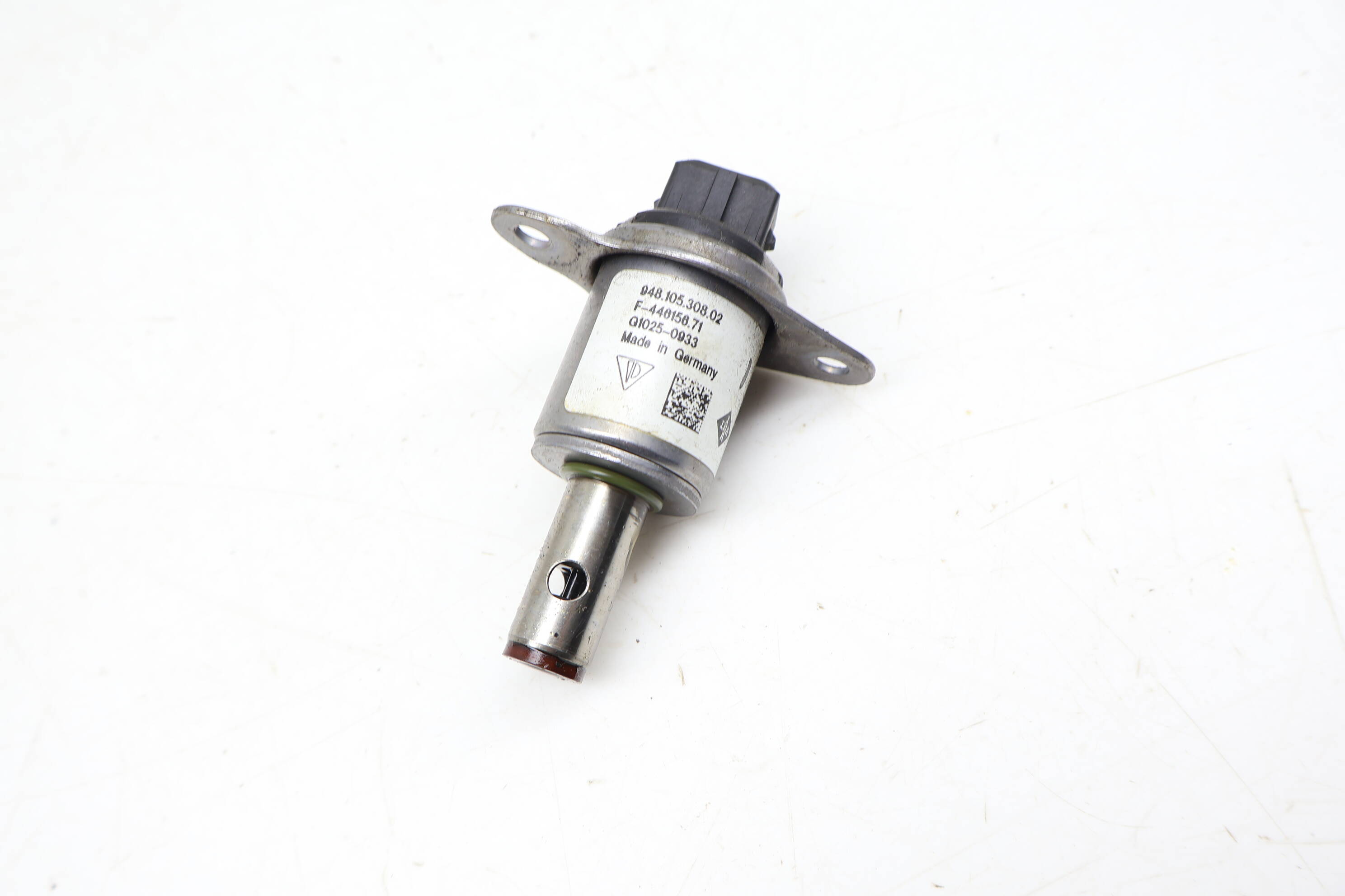 Engine Timing Solenoid Valve 94810530802