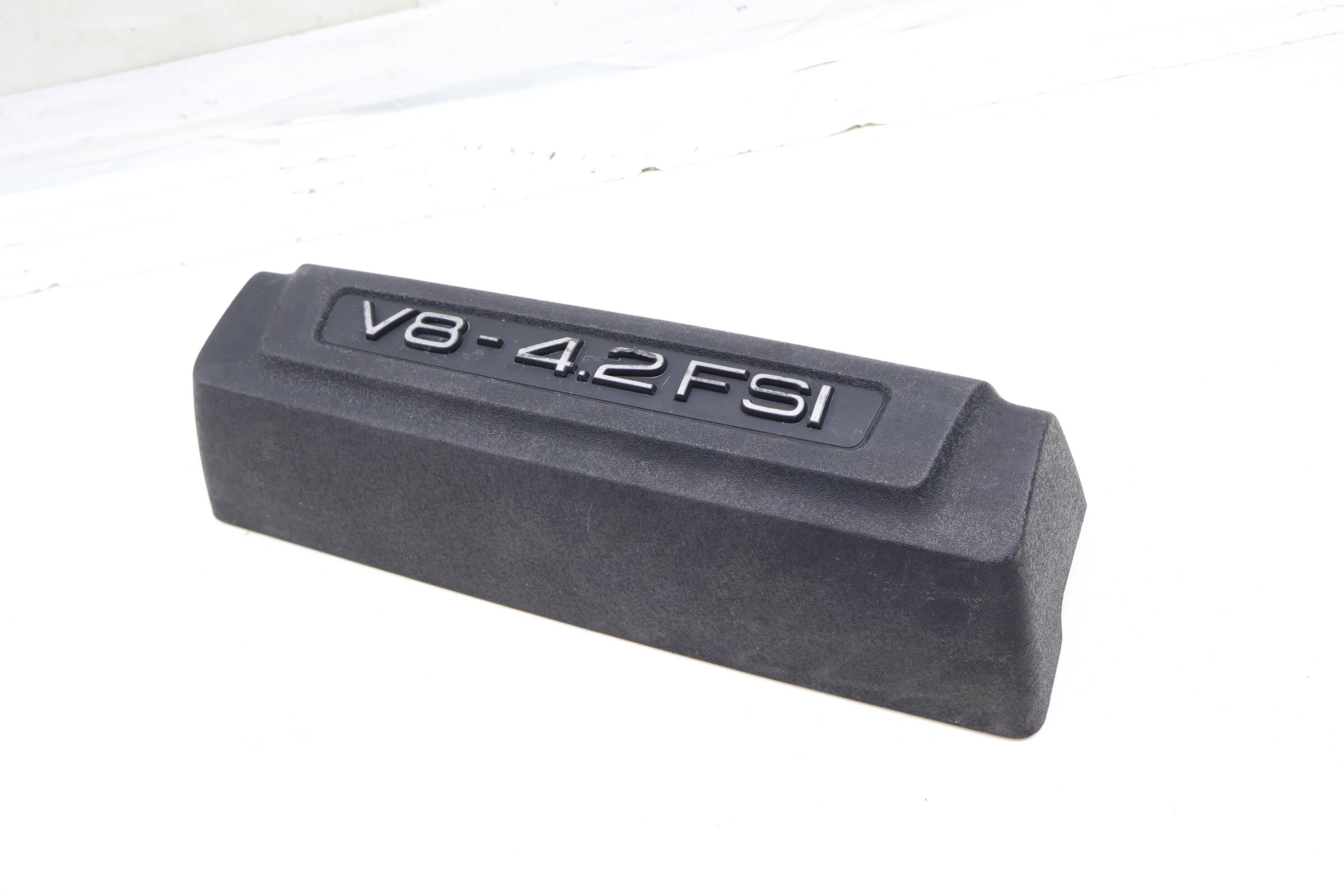 V8 Engine Cover 079103927H