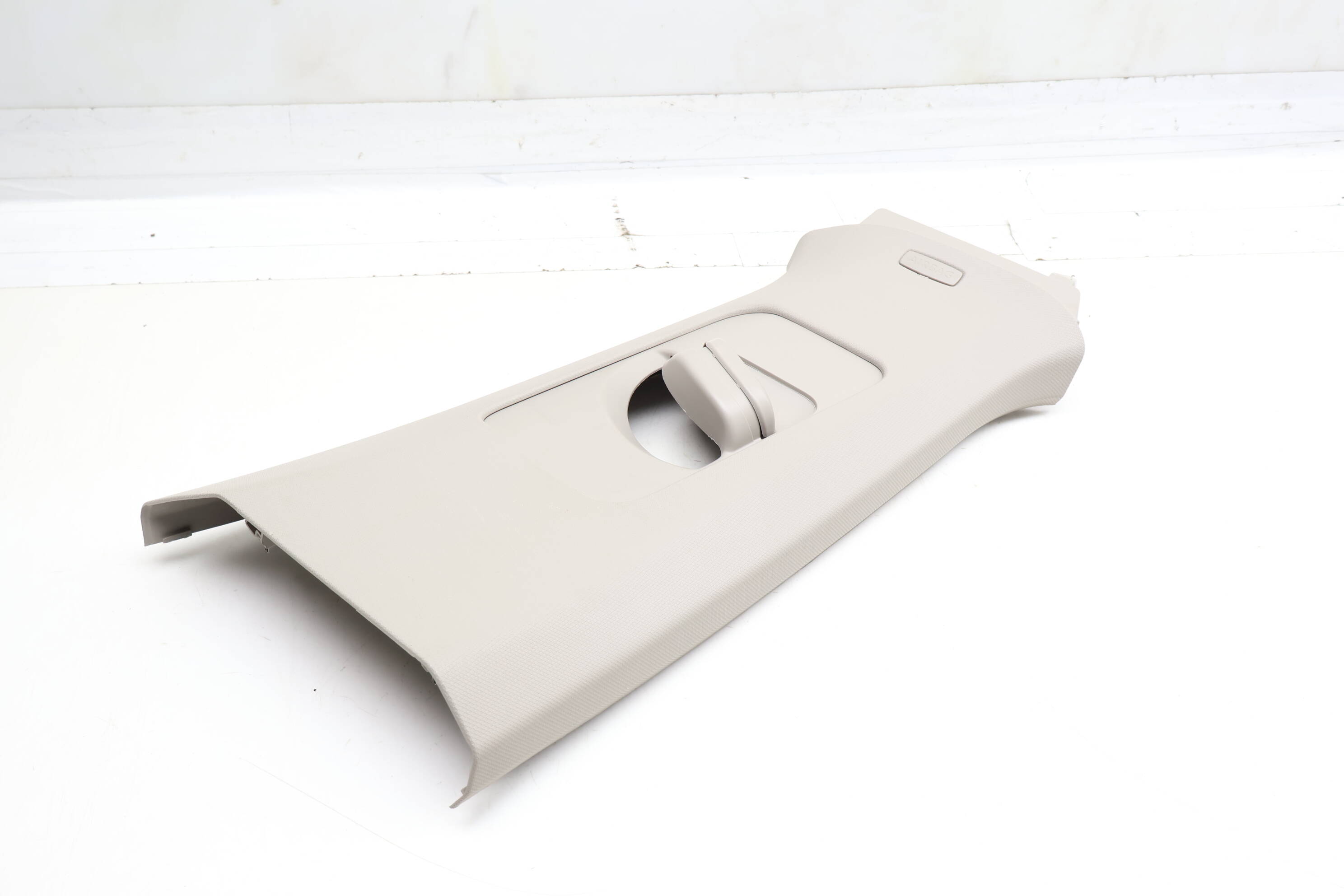 Upper B Pillar Trim / Panel 3CN867244A