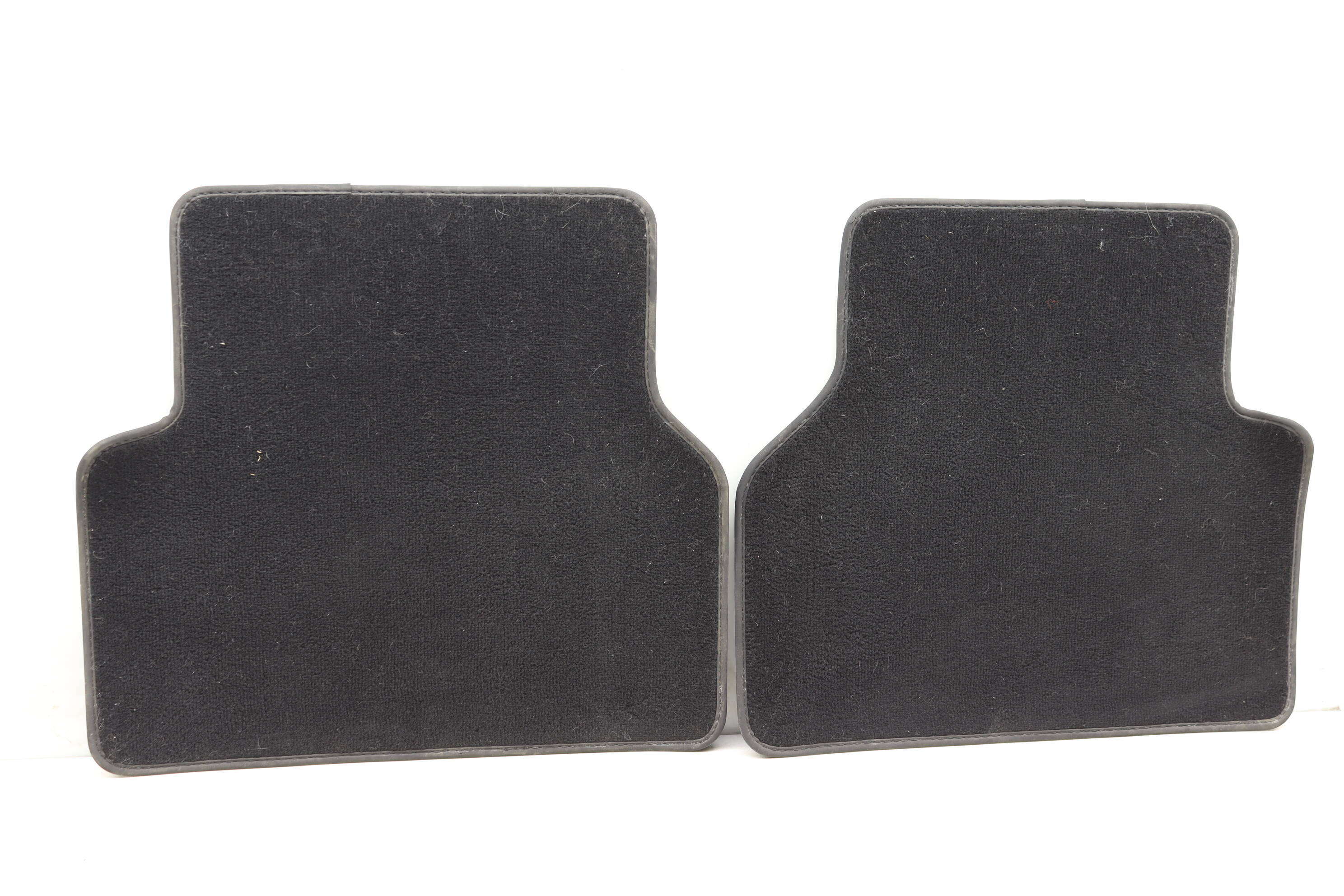 Carpet Floor Mat Set 5N0061226E