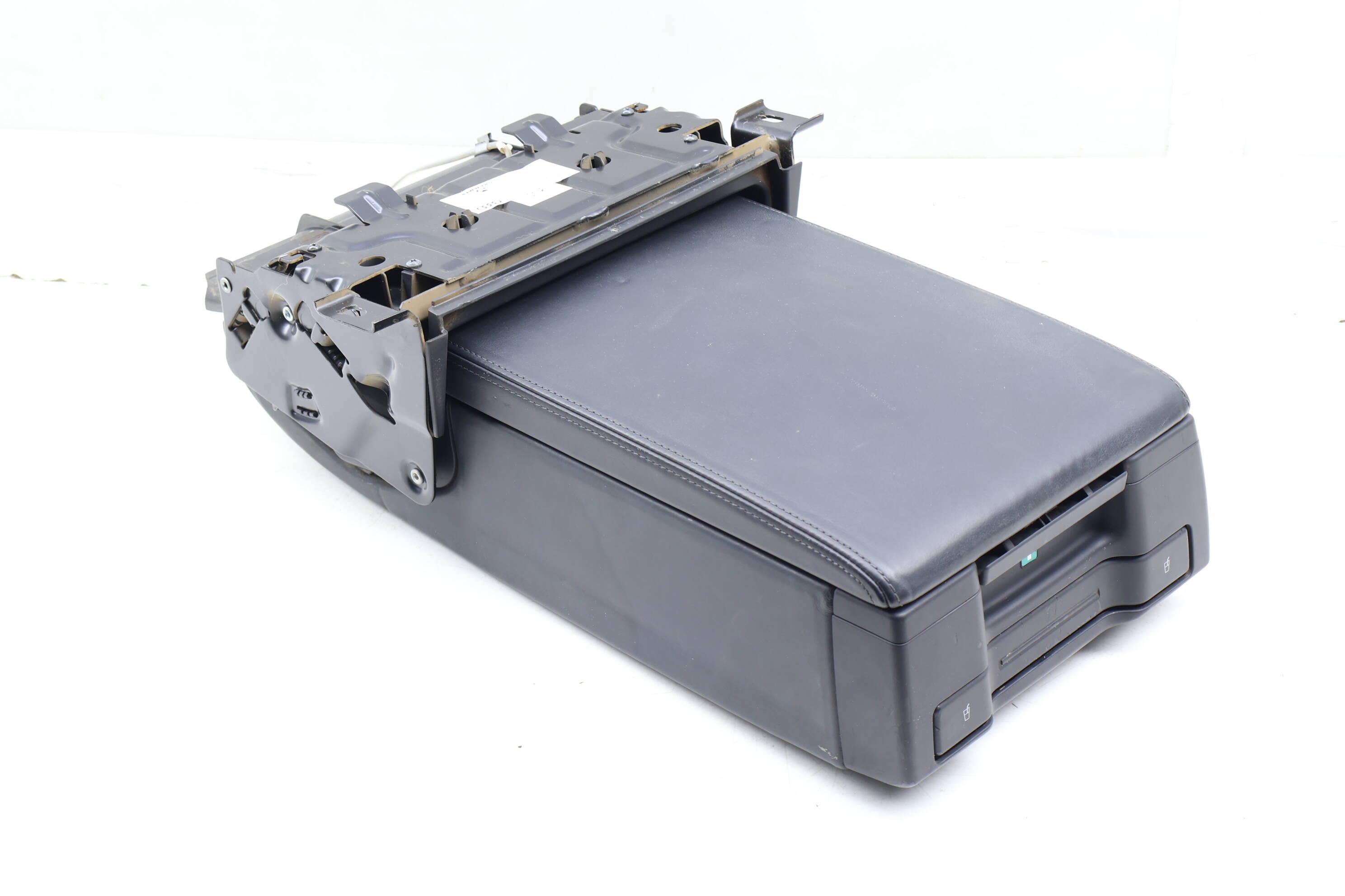 Center Armrest / Cup Holder 4E0885926F