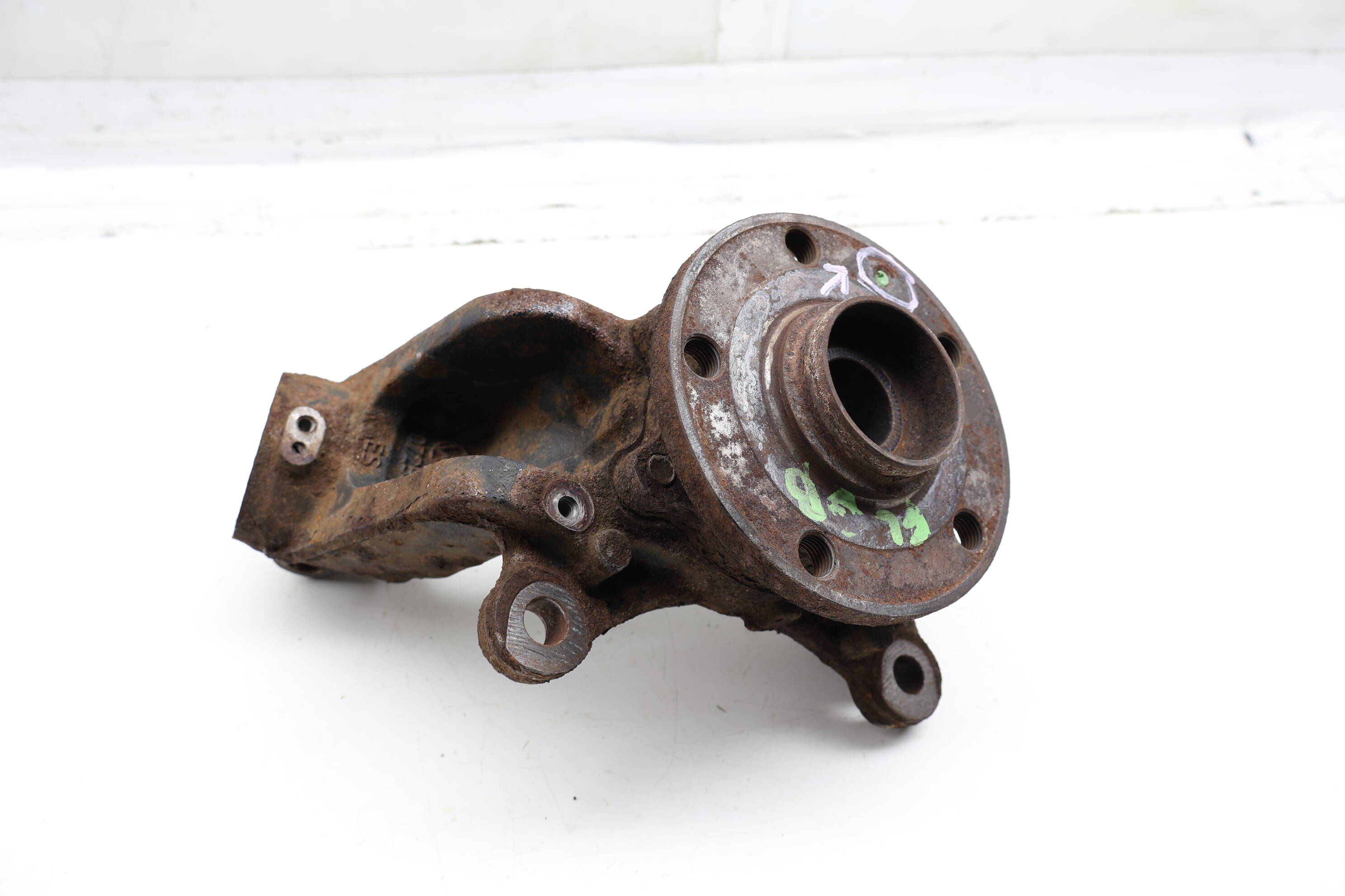 Spindle Knuckle W/ Wheel Bearing 1K0407255AA