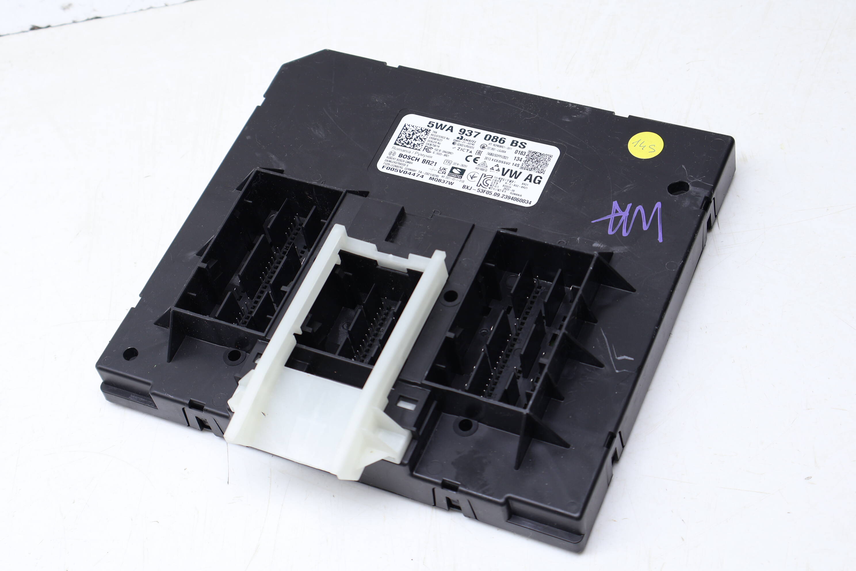 Onboard Supply Control Unit / Body Control Module 5WA937086BS