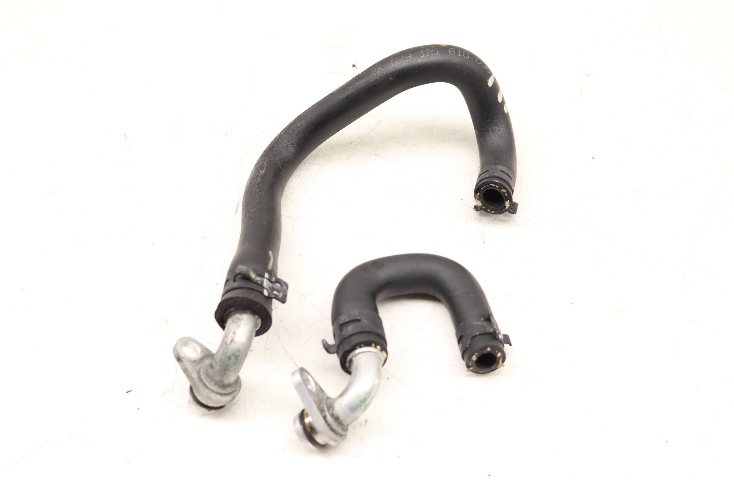Coolant Hose / Line Set 079121610