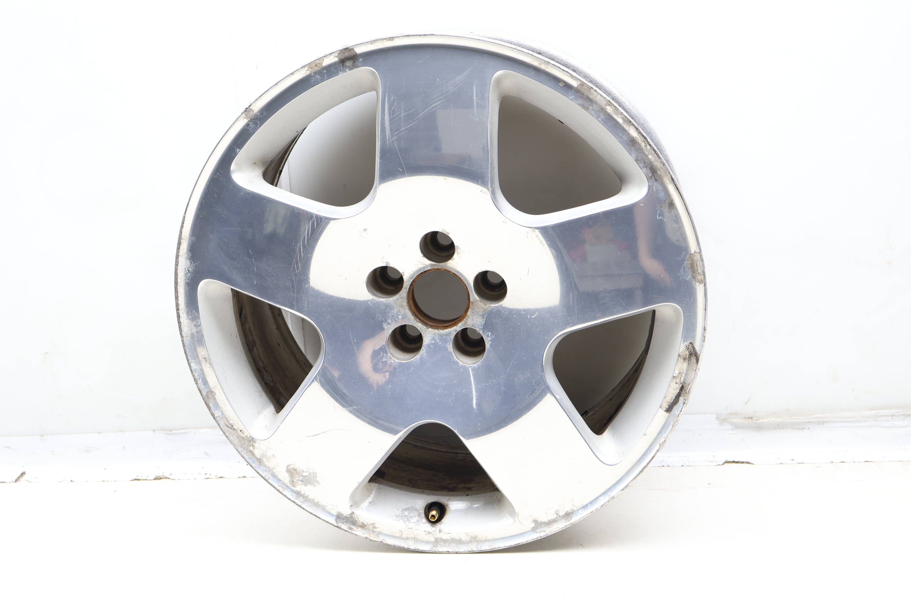 ★ Hiro ★ Audi TTアルミ8.5J×17 2個セット2/2 楽天市場】アウディ TT(8J)純正 8.5Jx17 +50 5/112 シルバー