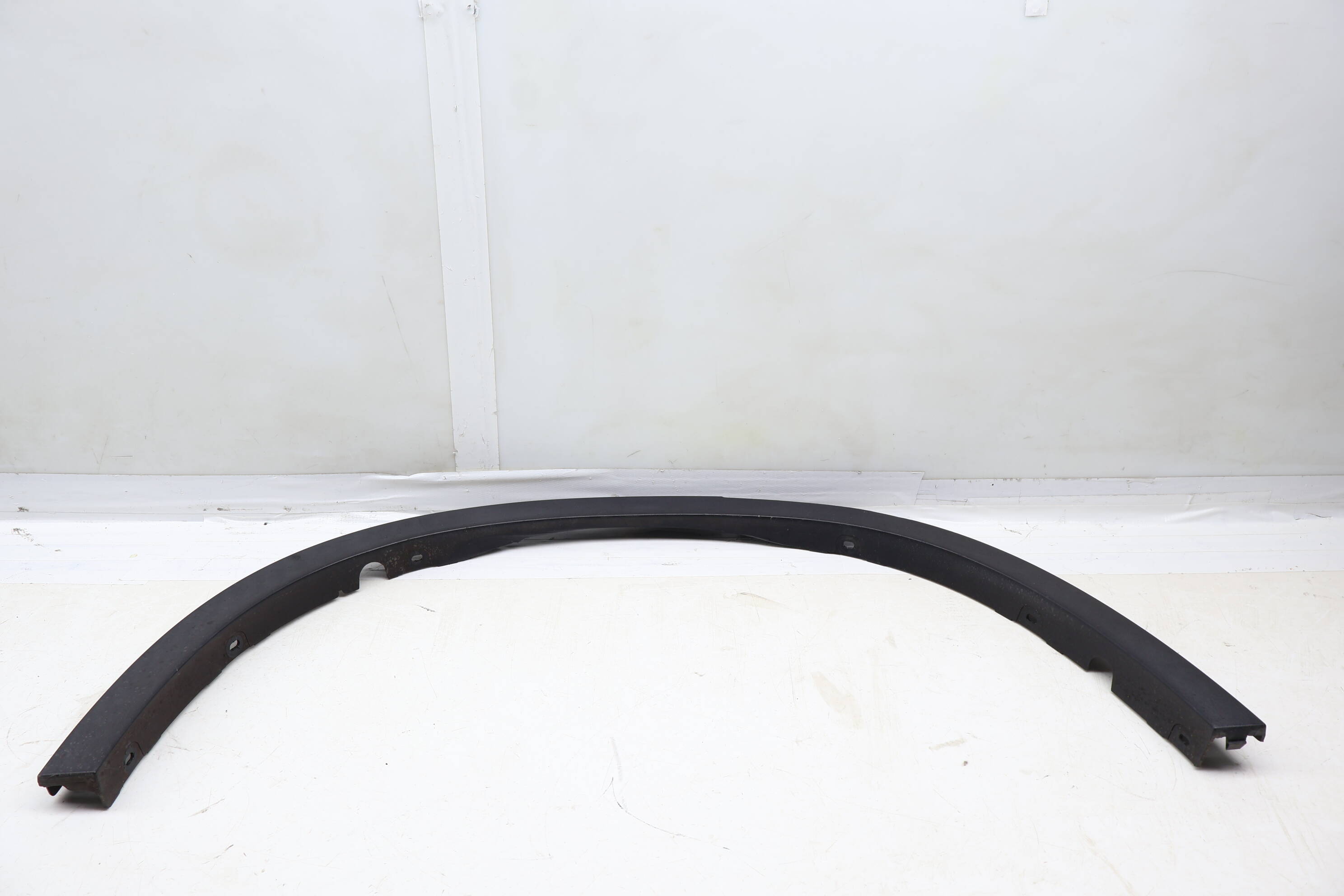 Wheel Fender Flare Trim / Molding 51777294372